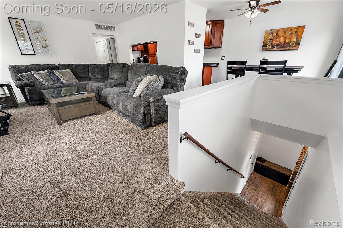 35164 N Bay Circle