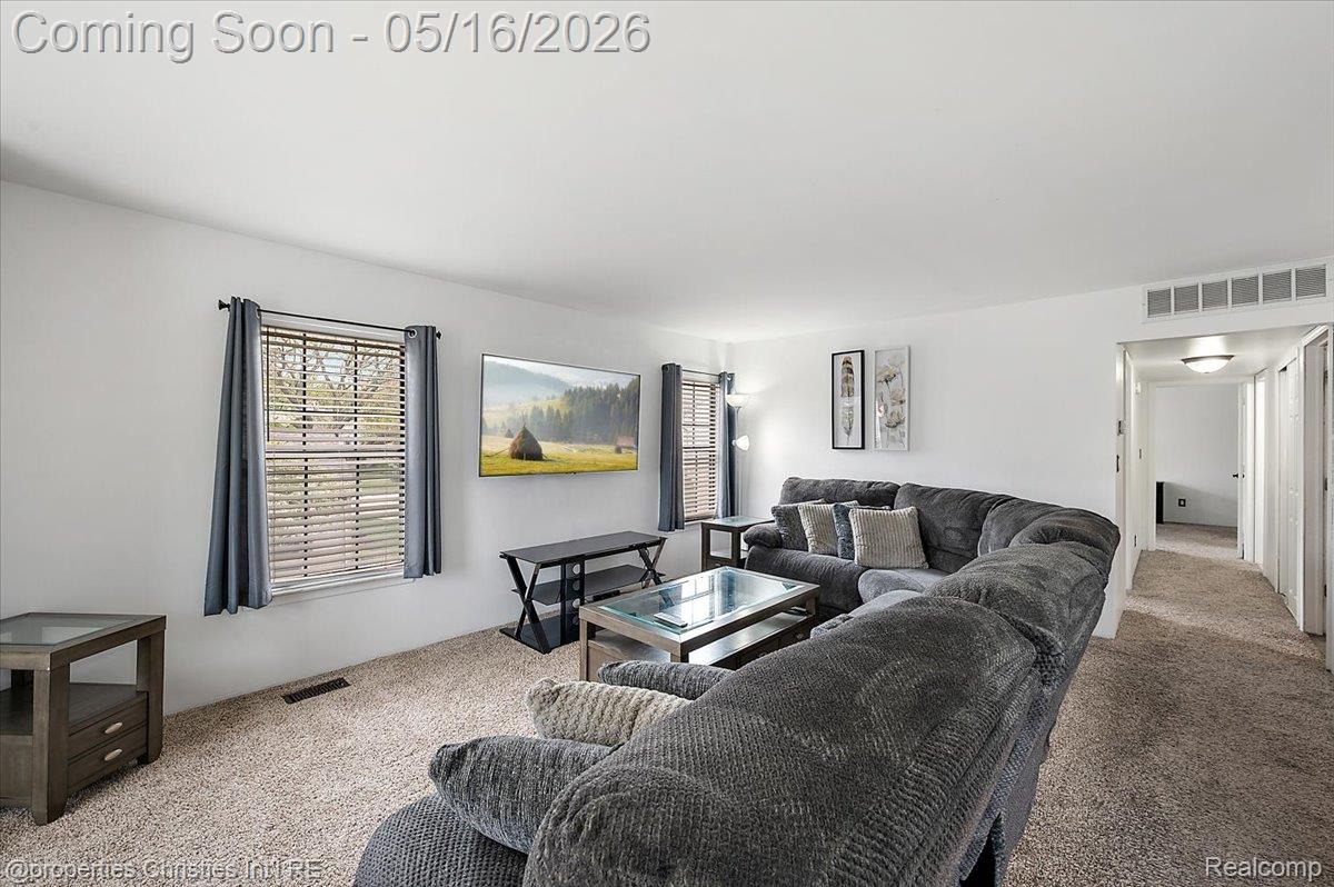 35164 N Bay Circle