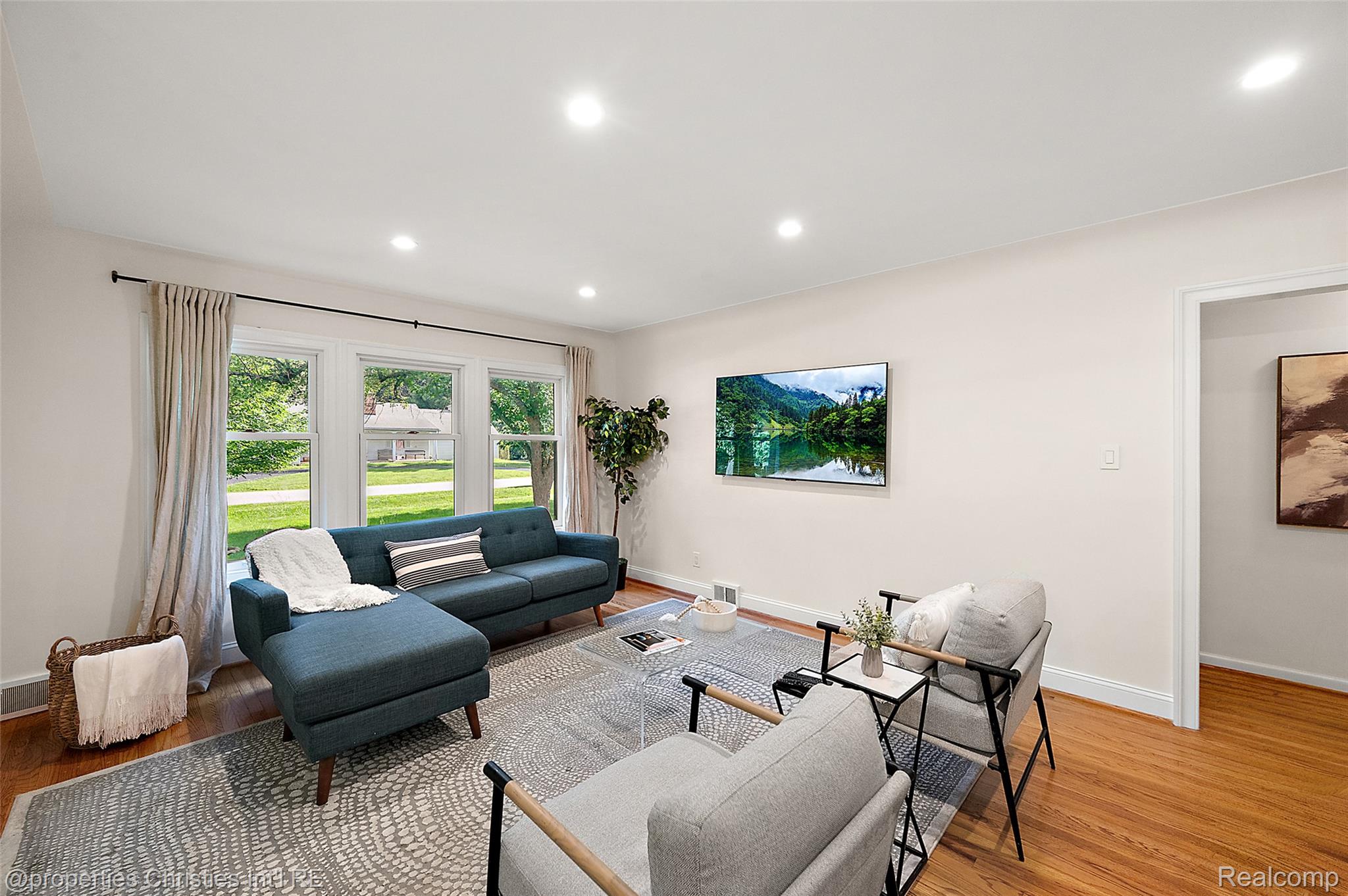 27331 Gardenway Road