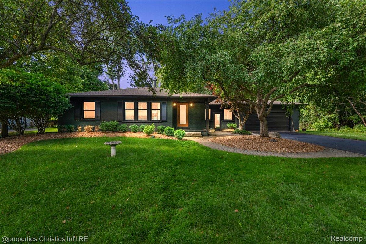 27331 Gardenway Road