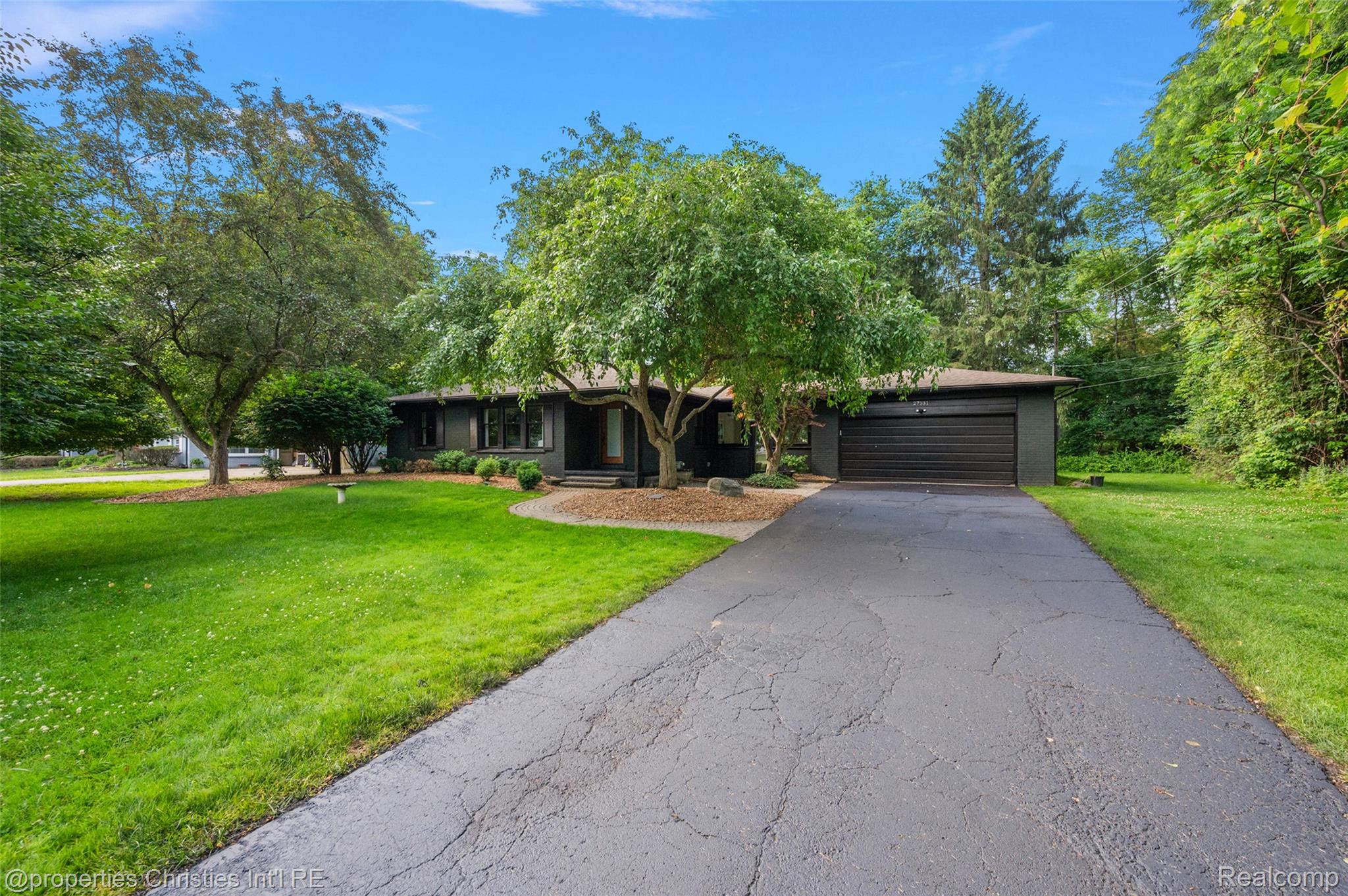 27331 Gardenway Road
