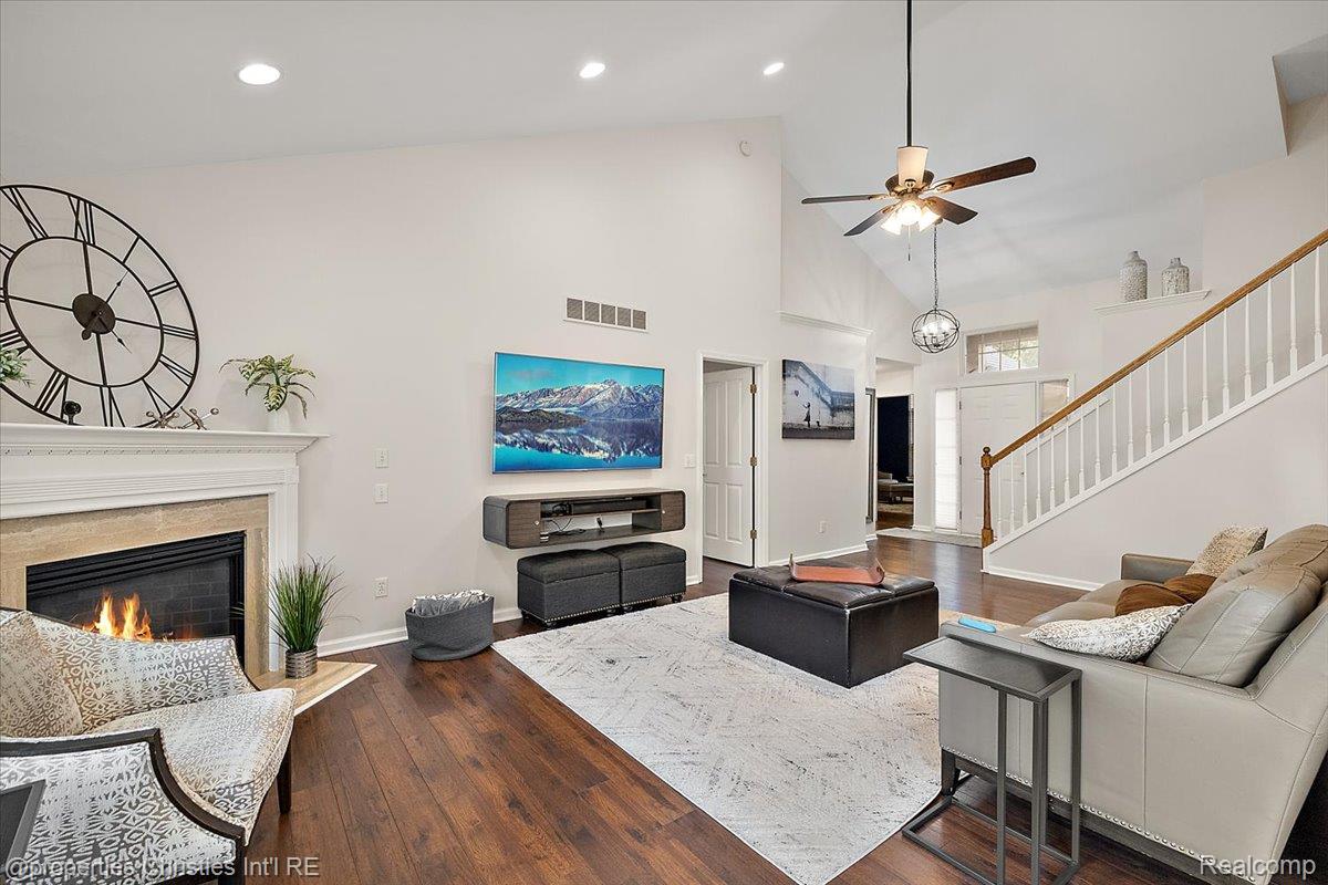 5802 Ortman Drive