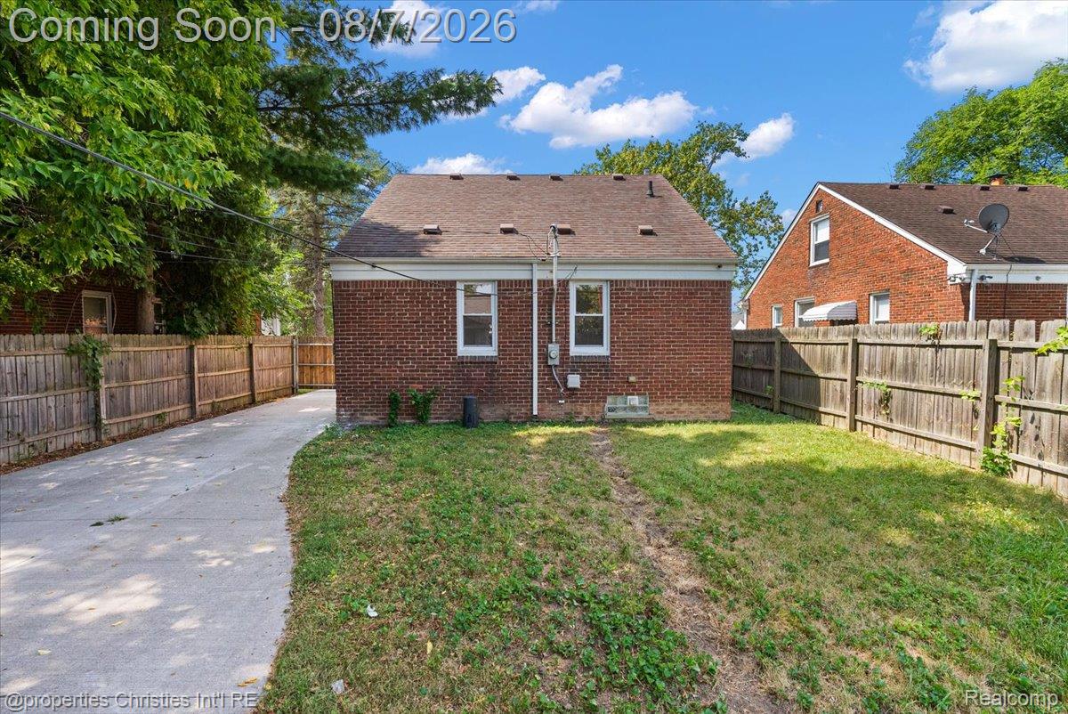 21711 Bournemouth Street