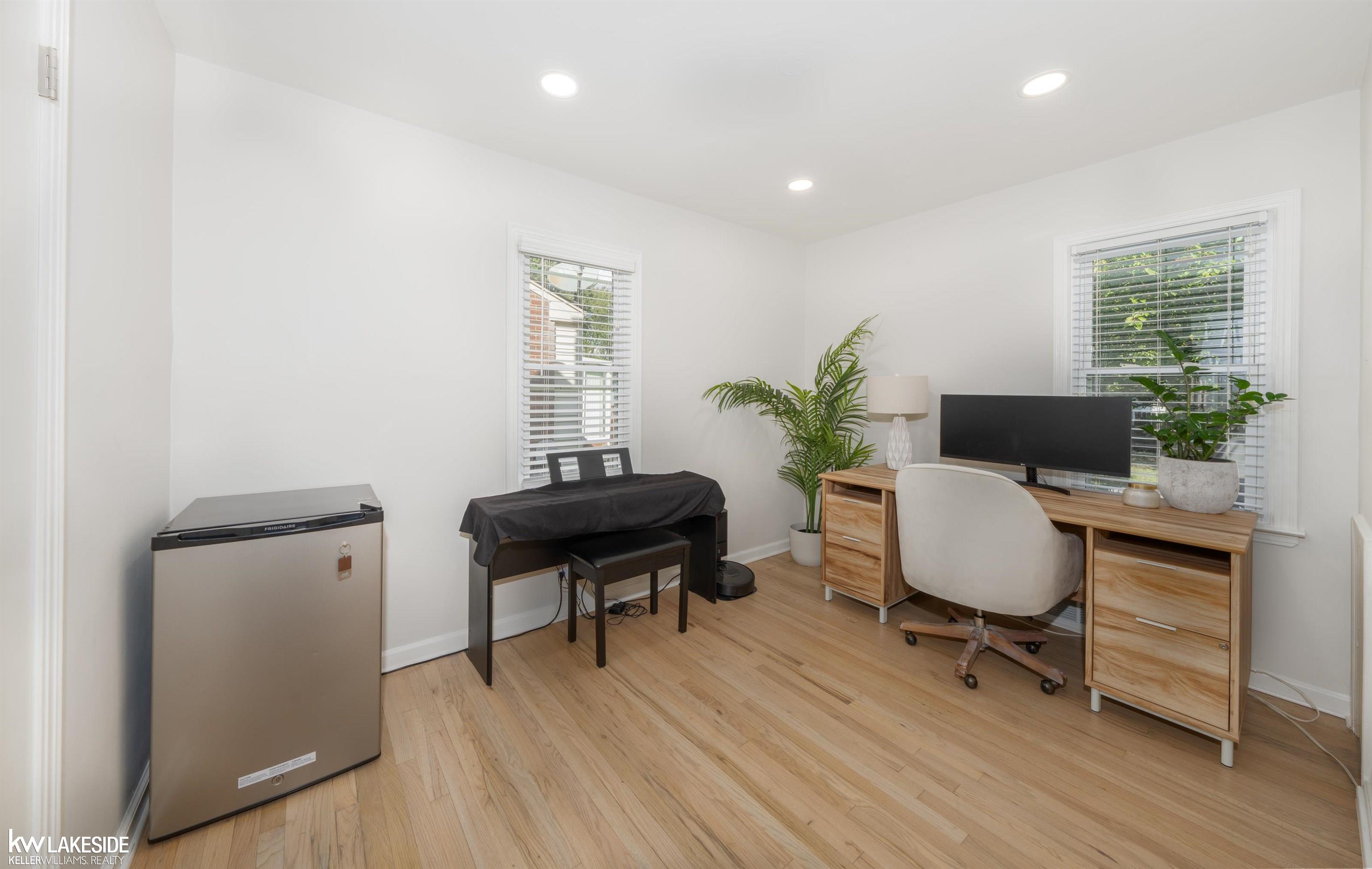 3114 Ferris Avenue