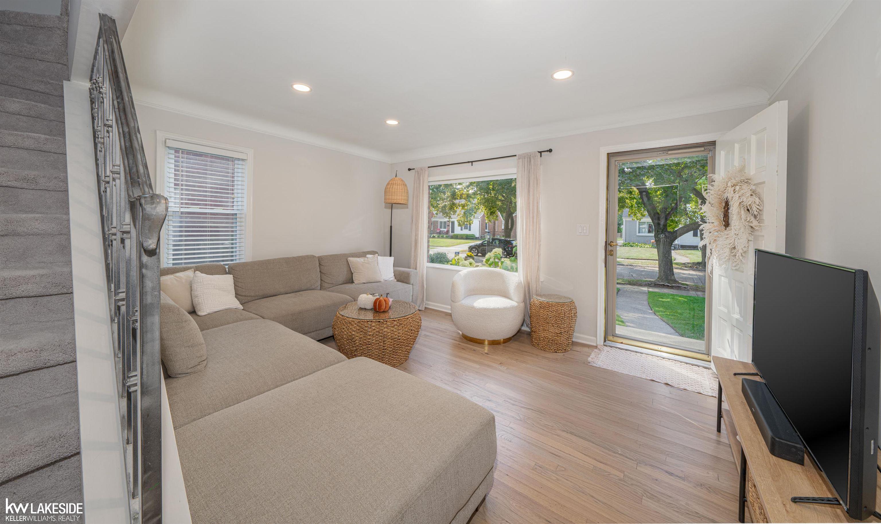 3114 Ferris Avenue