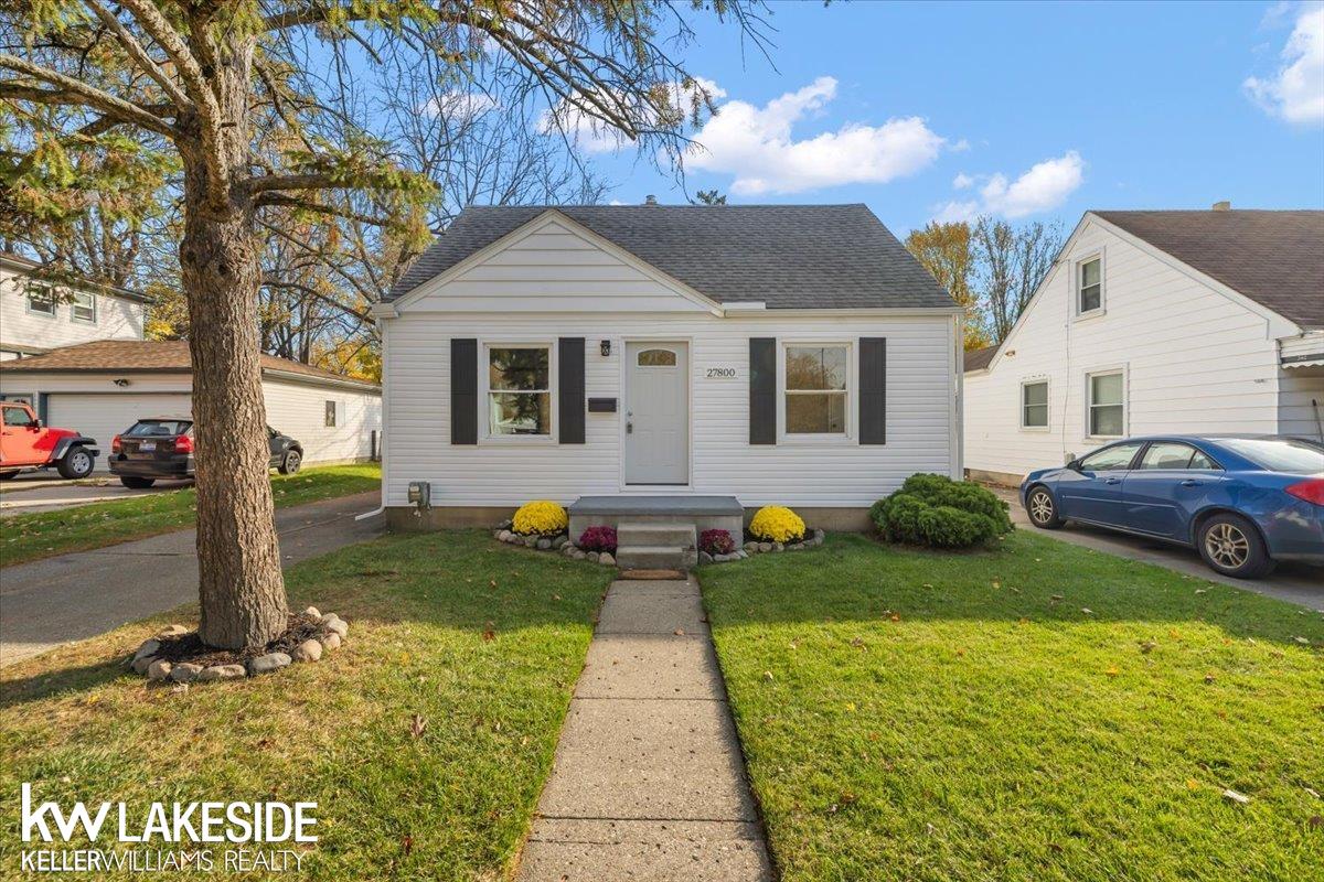 27800 Bohn Street