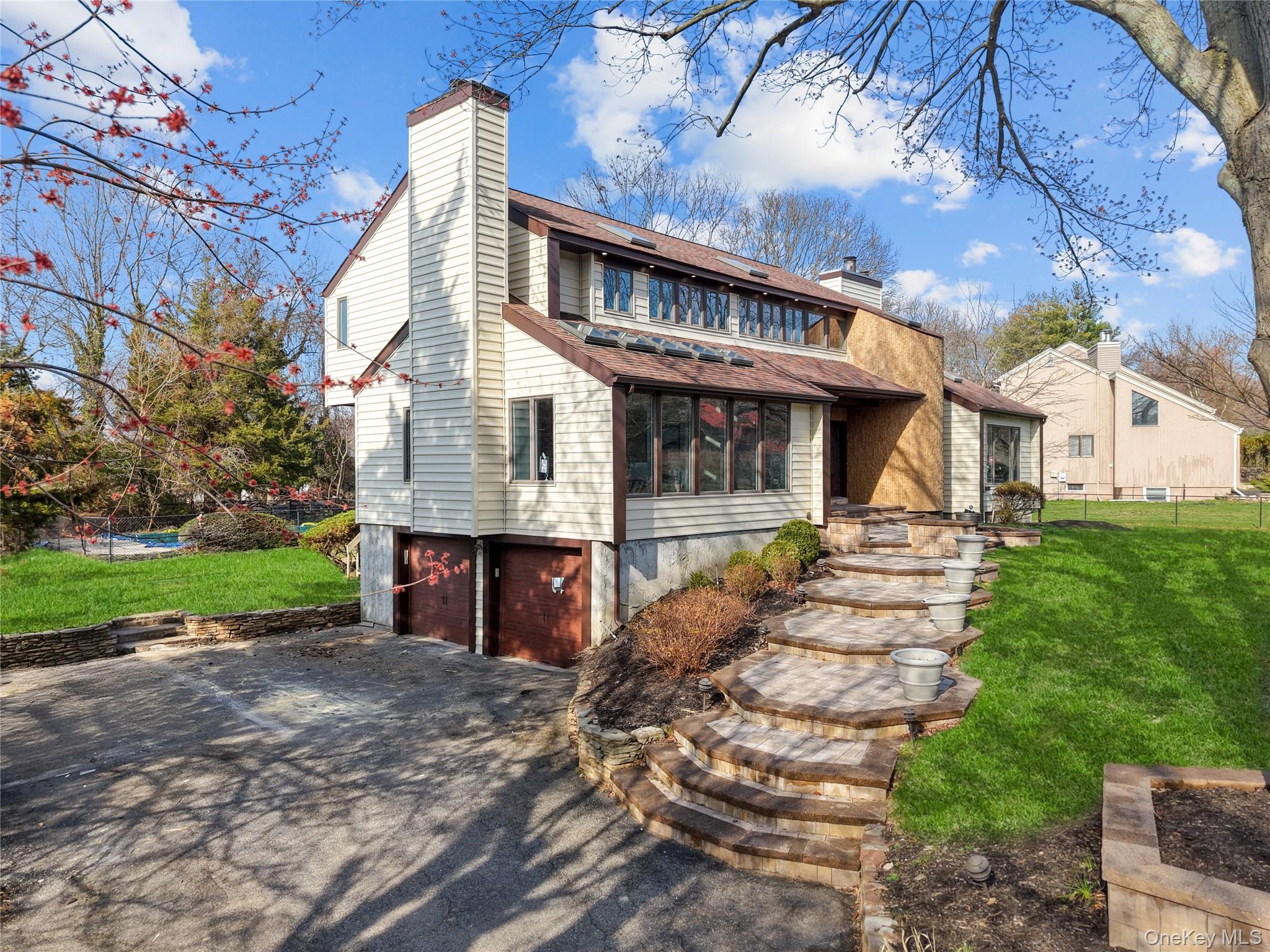 3 Indian Valley Road