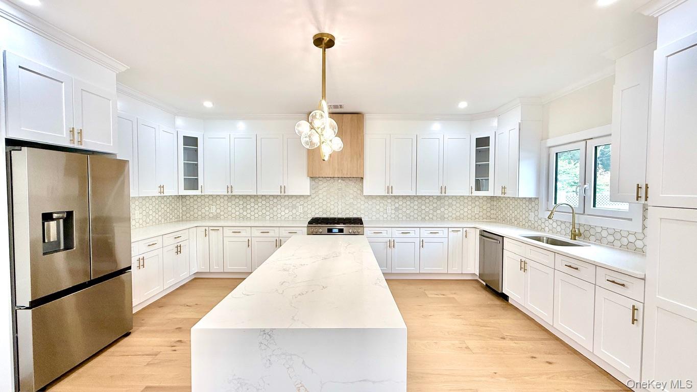 60 Periwinkle Road