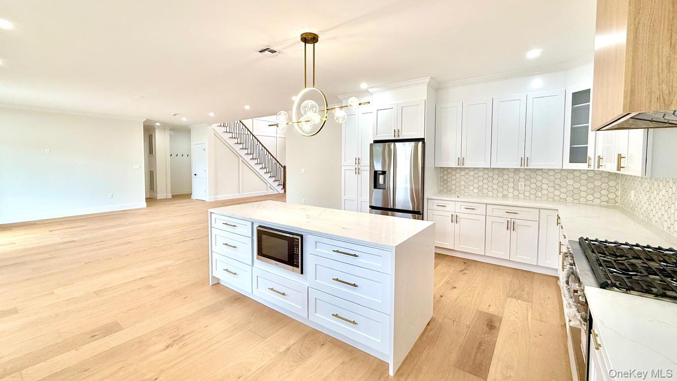 60 Periwinkle Road