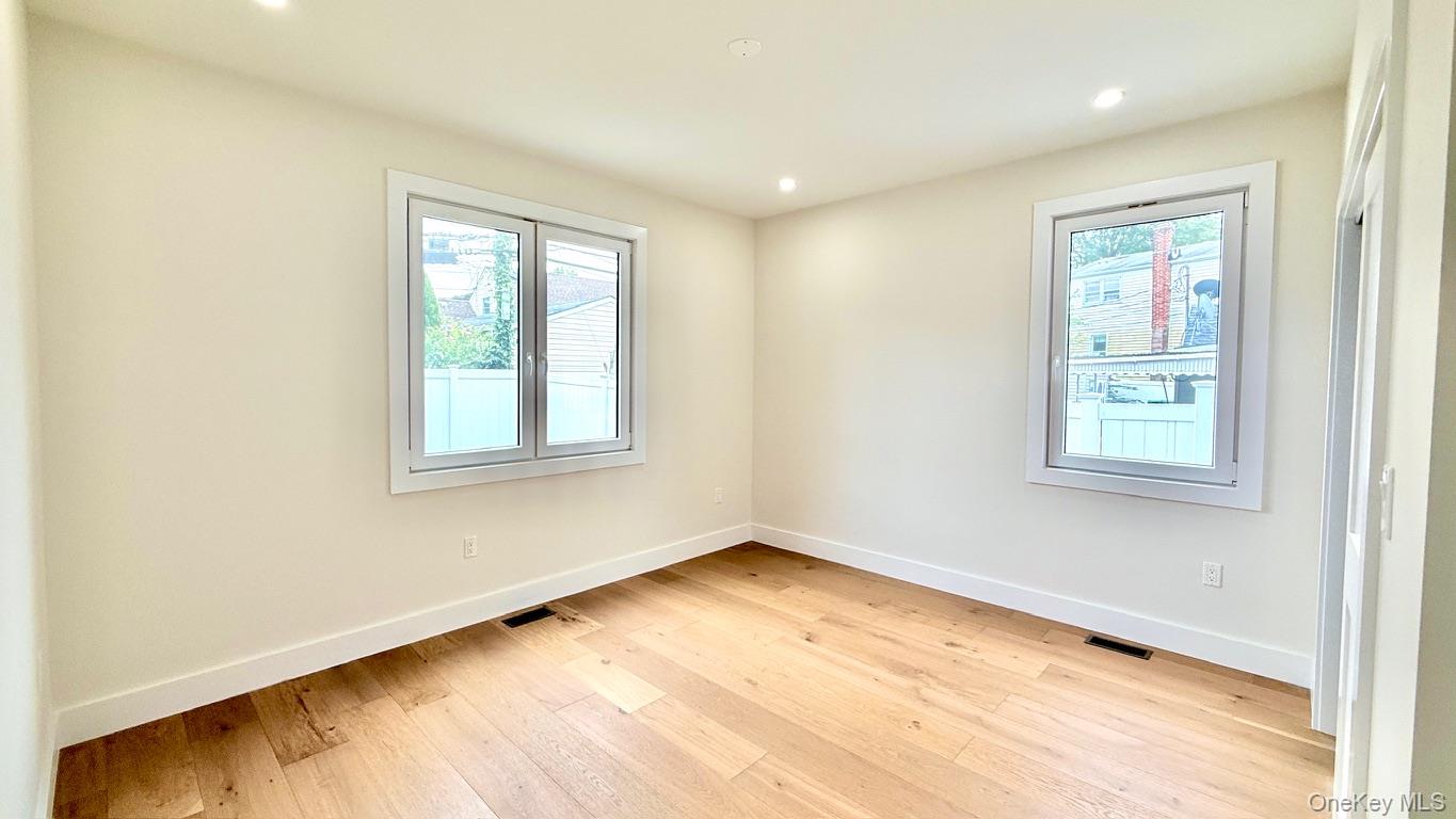 60 Periwinkle Road