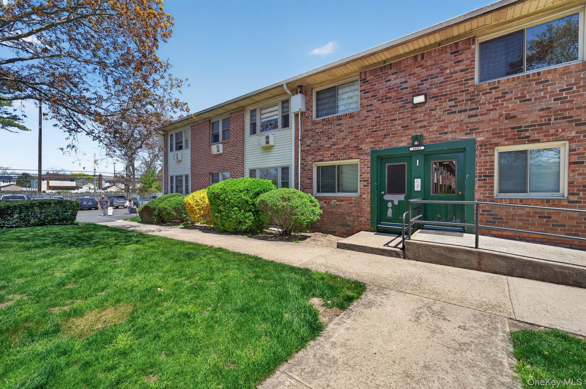 2453 Union Blvd Unit: 32A