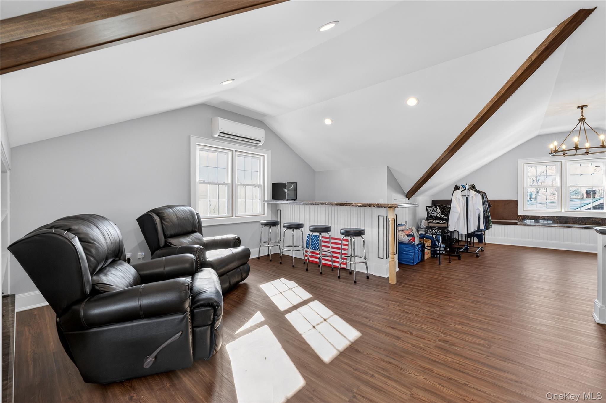 20 Westbridge Drive