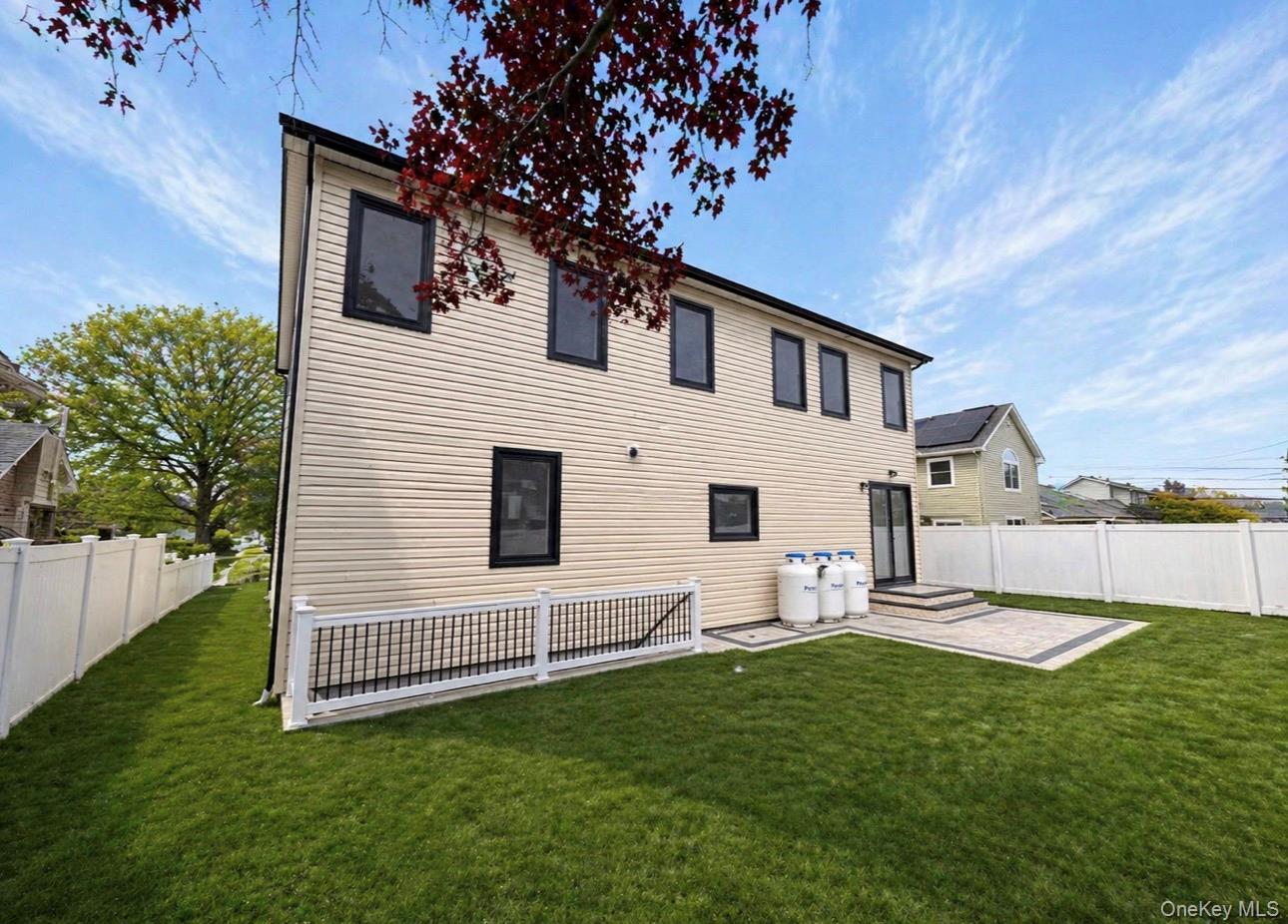 53 Blackbird Lane