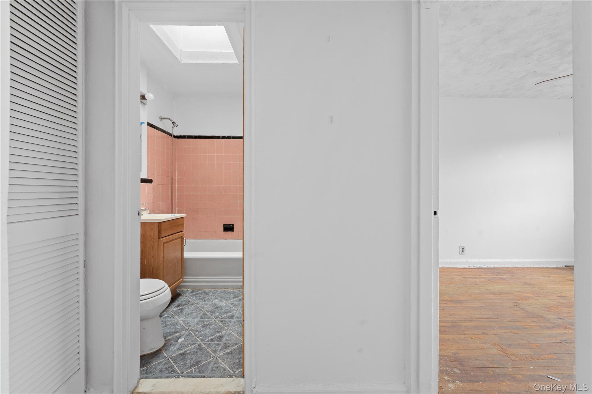 1045 Shore Parkway Unit: B