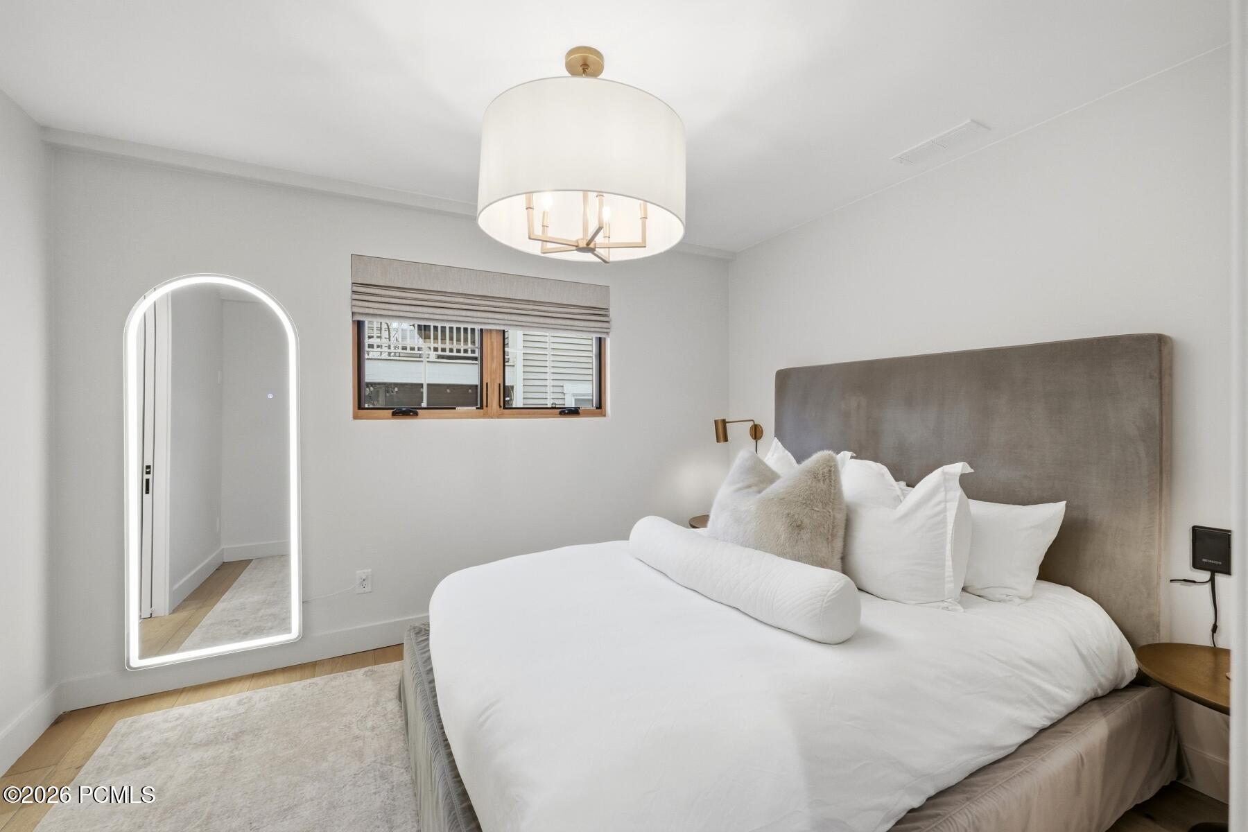 1304 Park Avenue