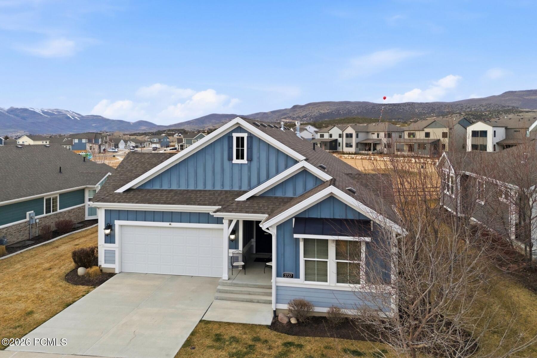 2727 E Red Barn Road