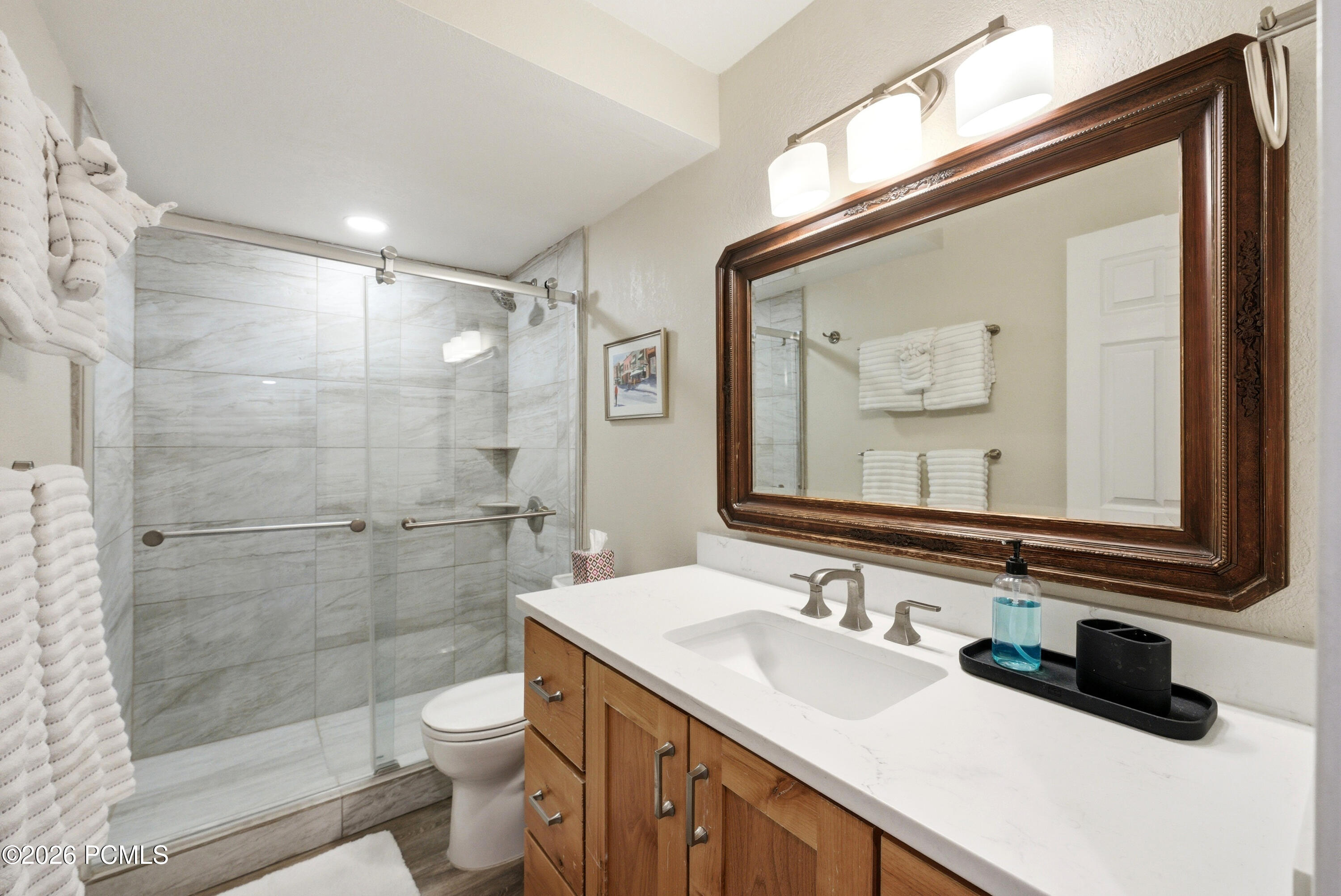 1530 Empire Avenue 302