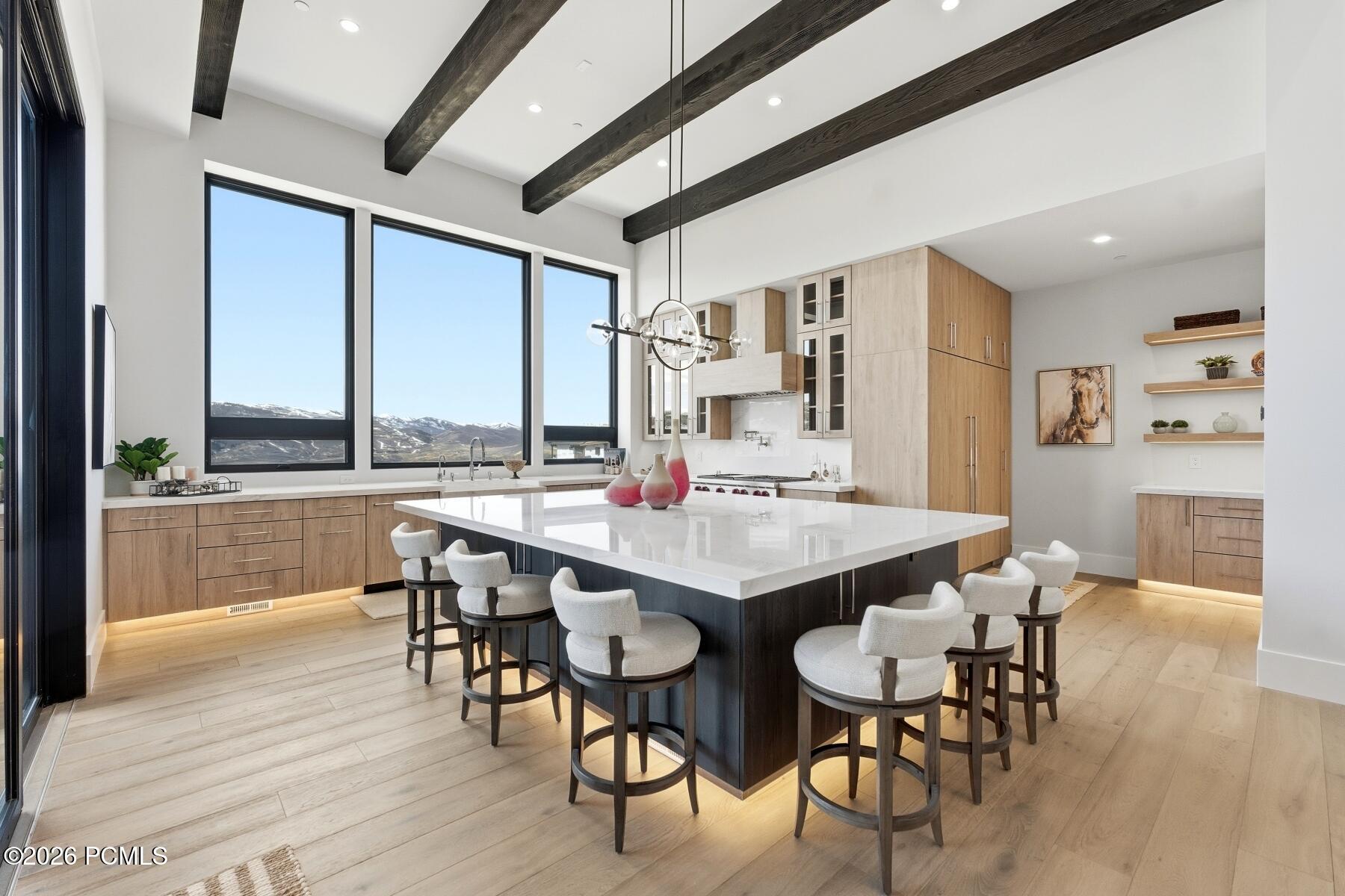 2113 E Reservior View Drive