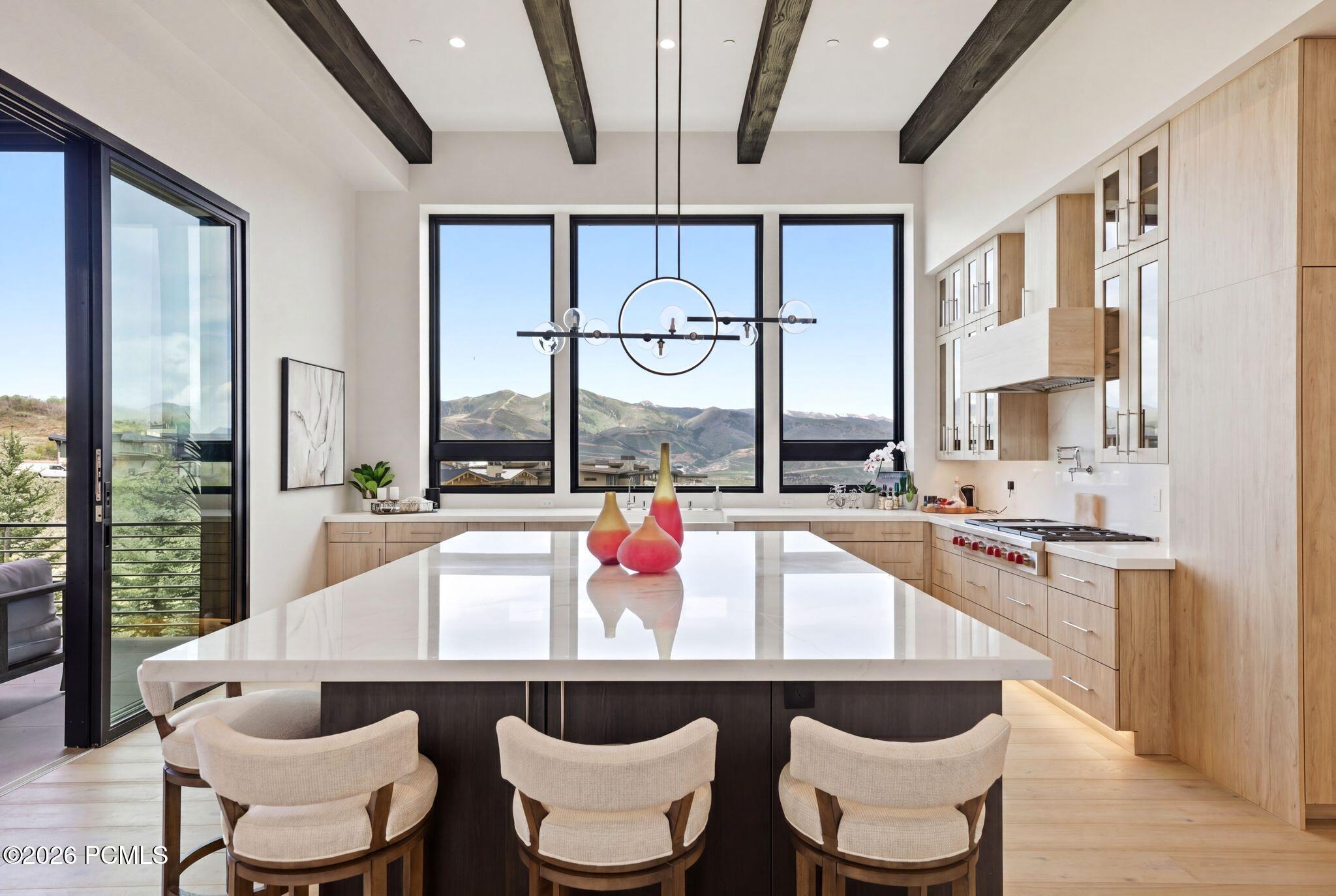 2113 E Reservior View Drive