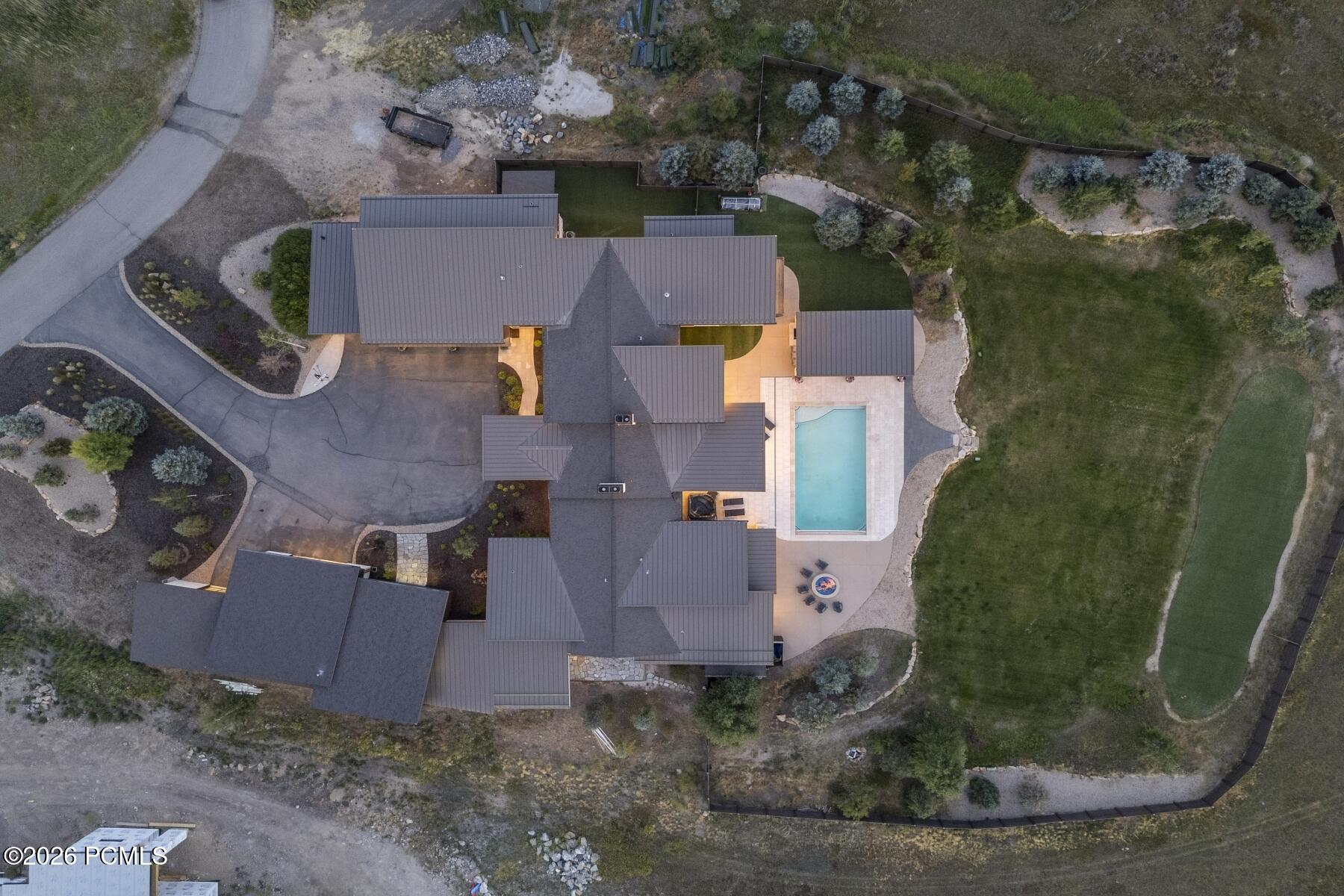 7005 N Greenfield Drive