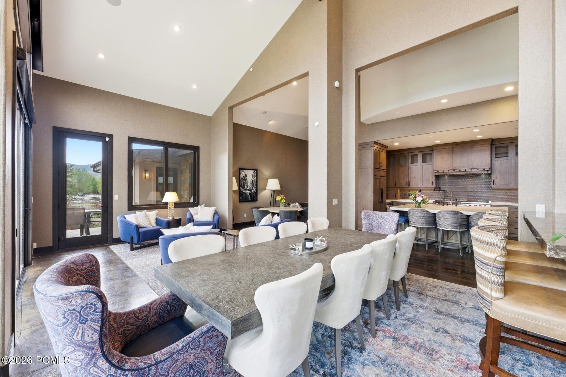 8449 N Silver Creek Road