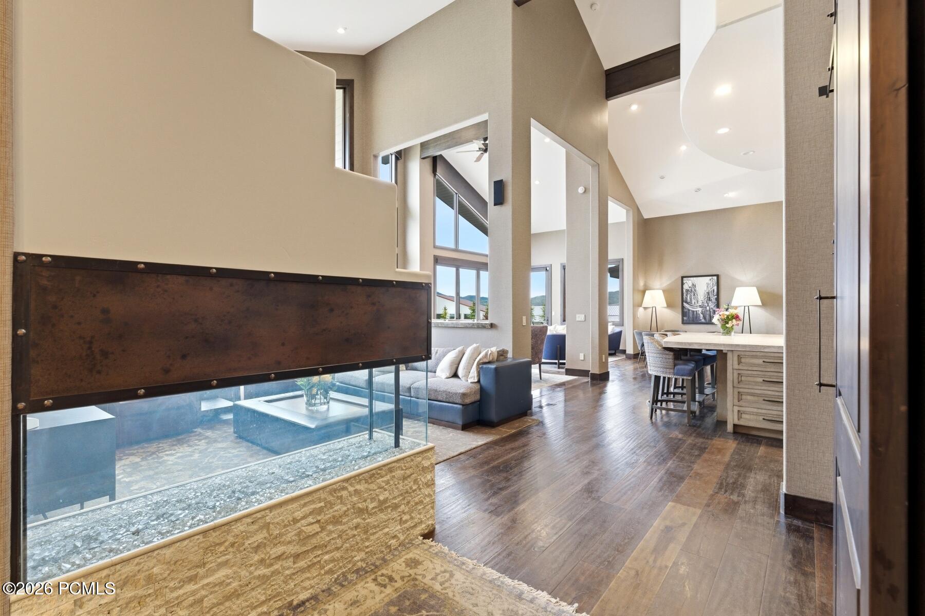 8449 N Silver Creek Road