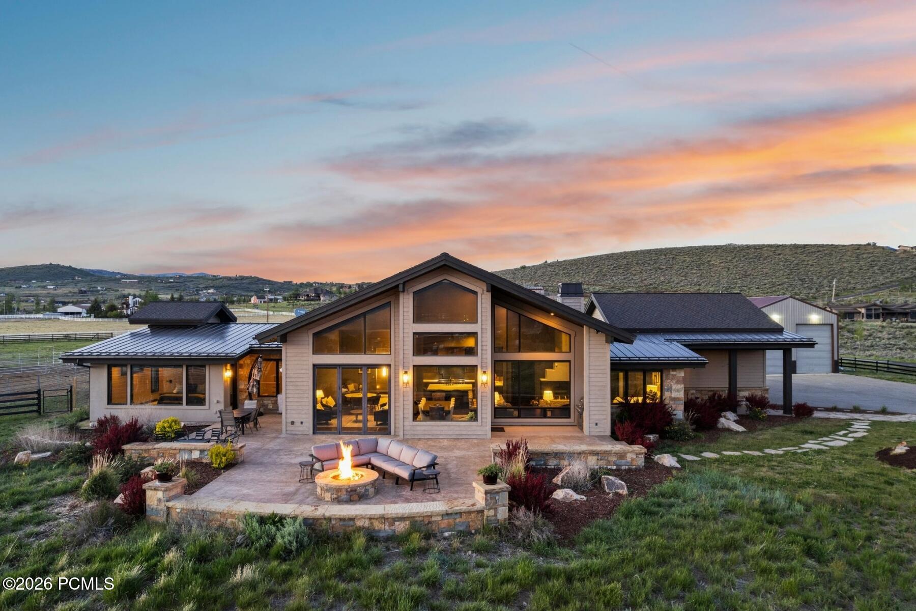 8449 N Silver Creek Road