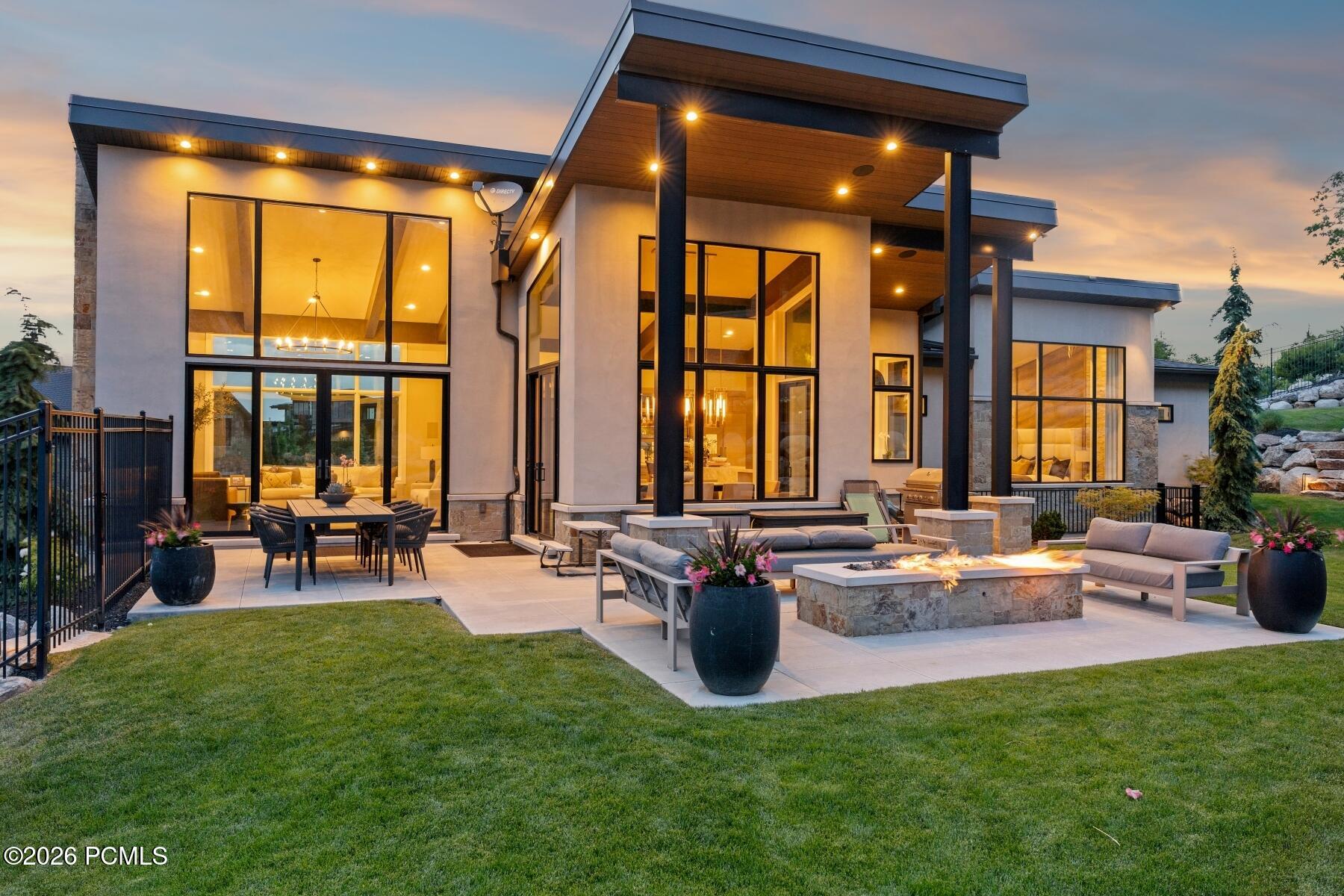 9391 S Granite Vista Drive