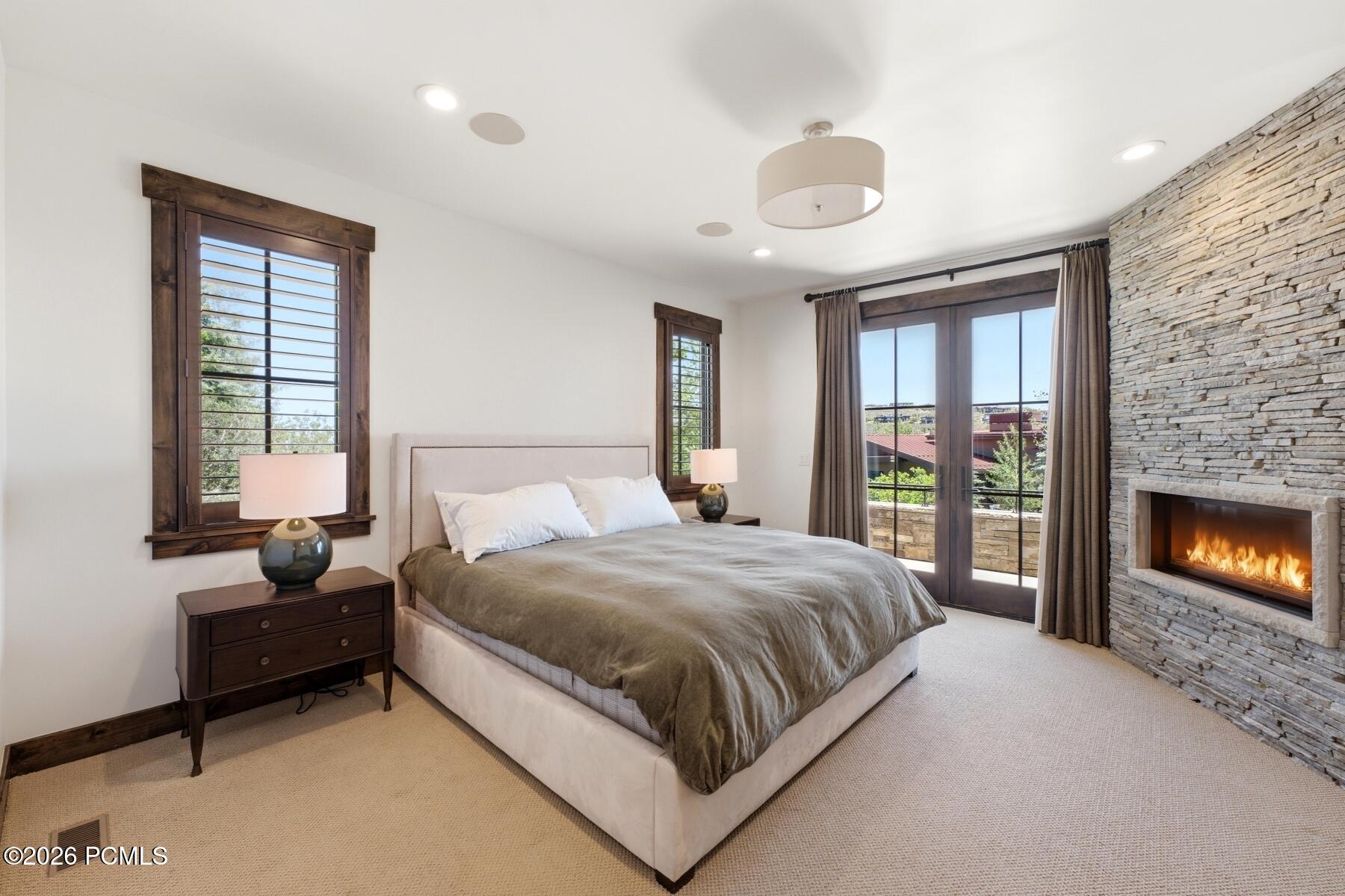 9468 Dye Cabins Drive