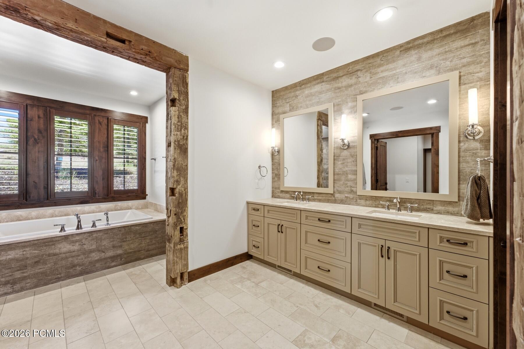 9468 Dye Cabins Drive