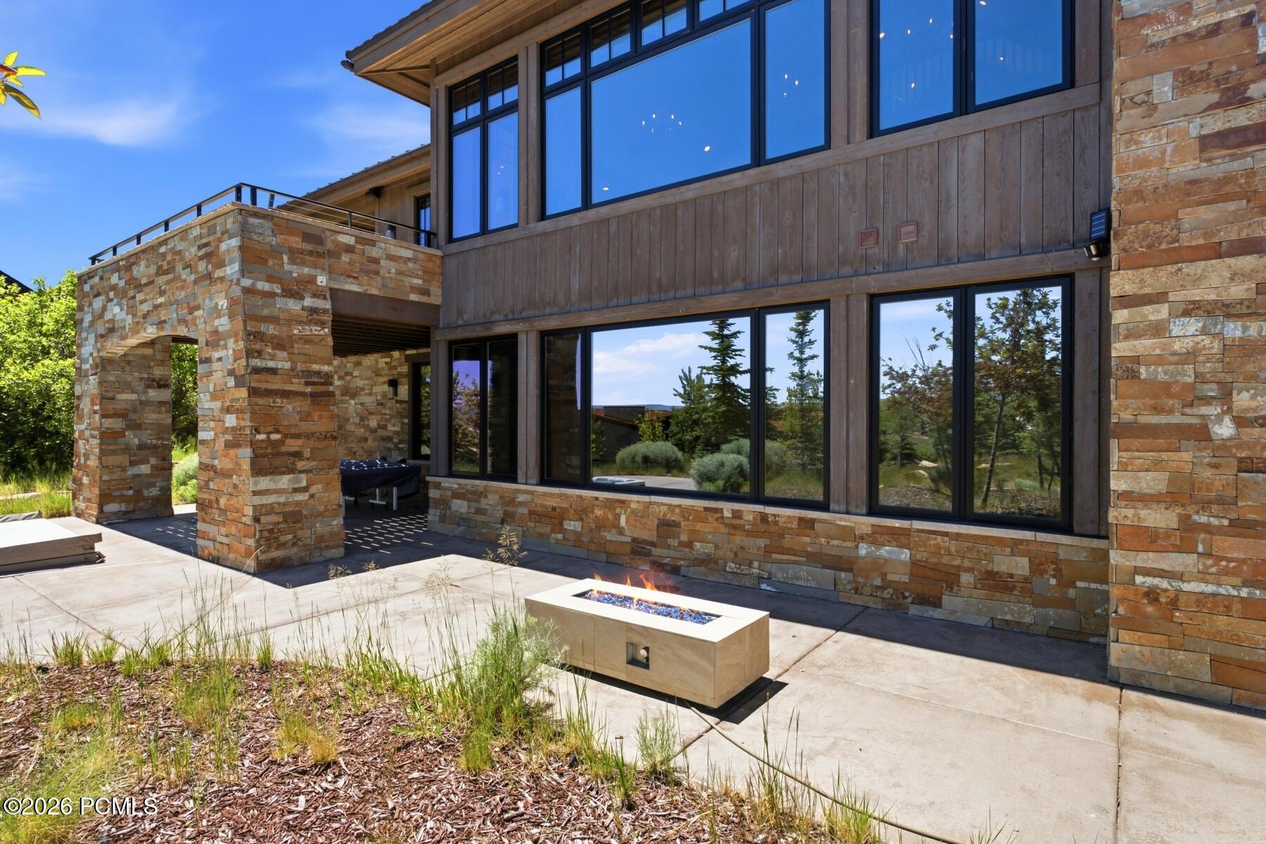 9468 Dye Cabins Drive