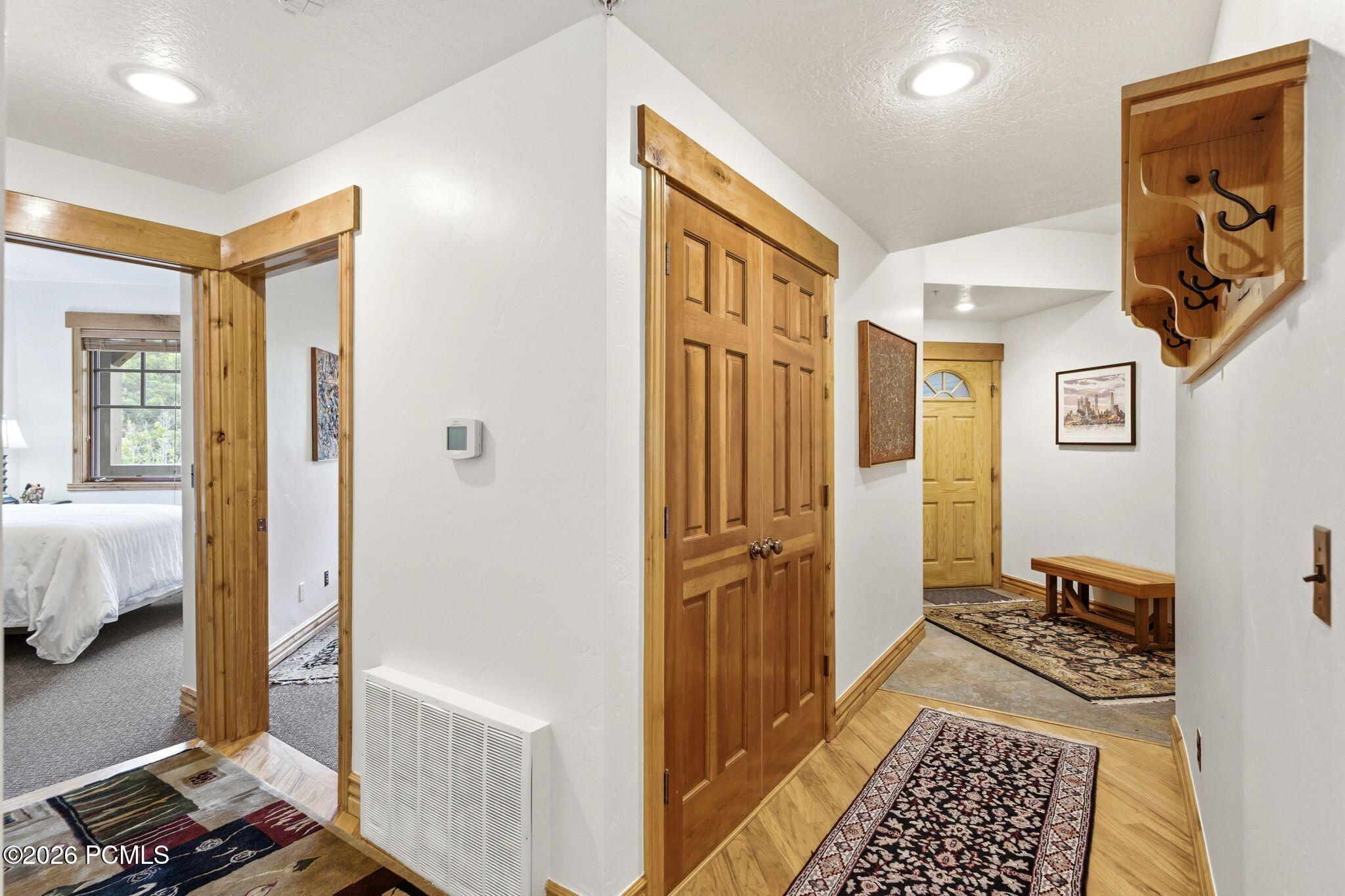 1000 Park Avenue C303