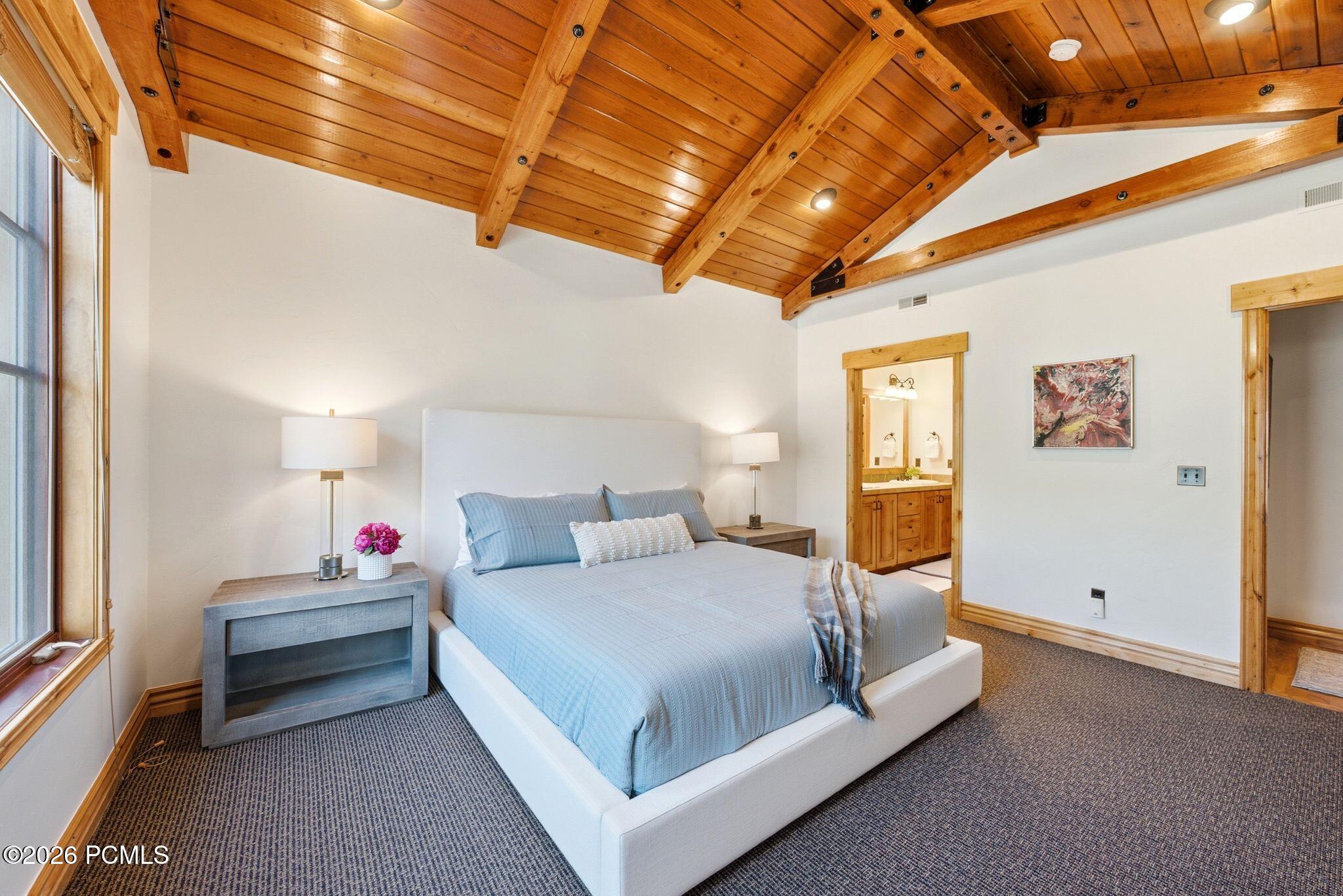 1000 Park Avenue C303