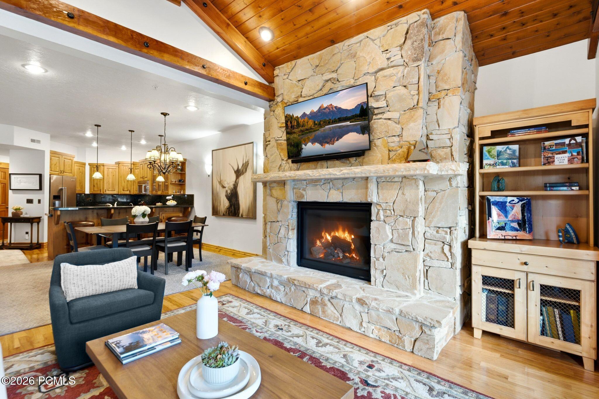 1000 Park Avenue C303