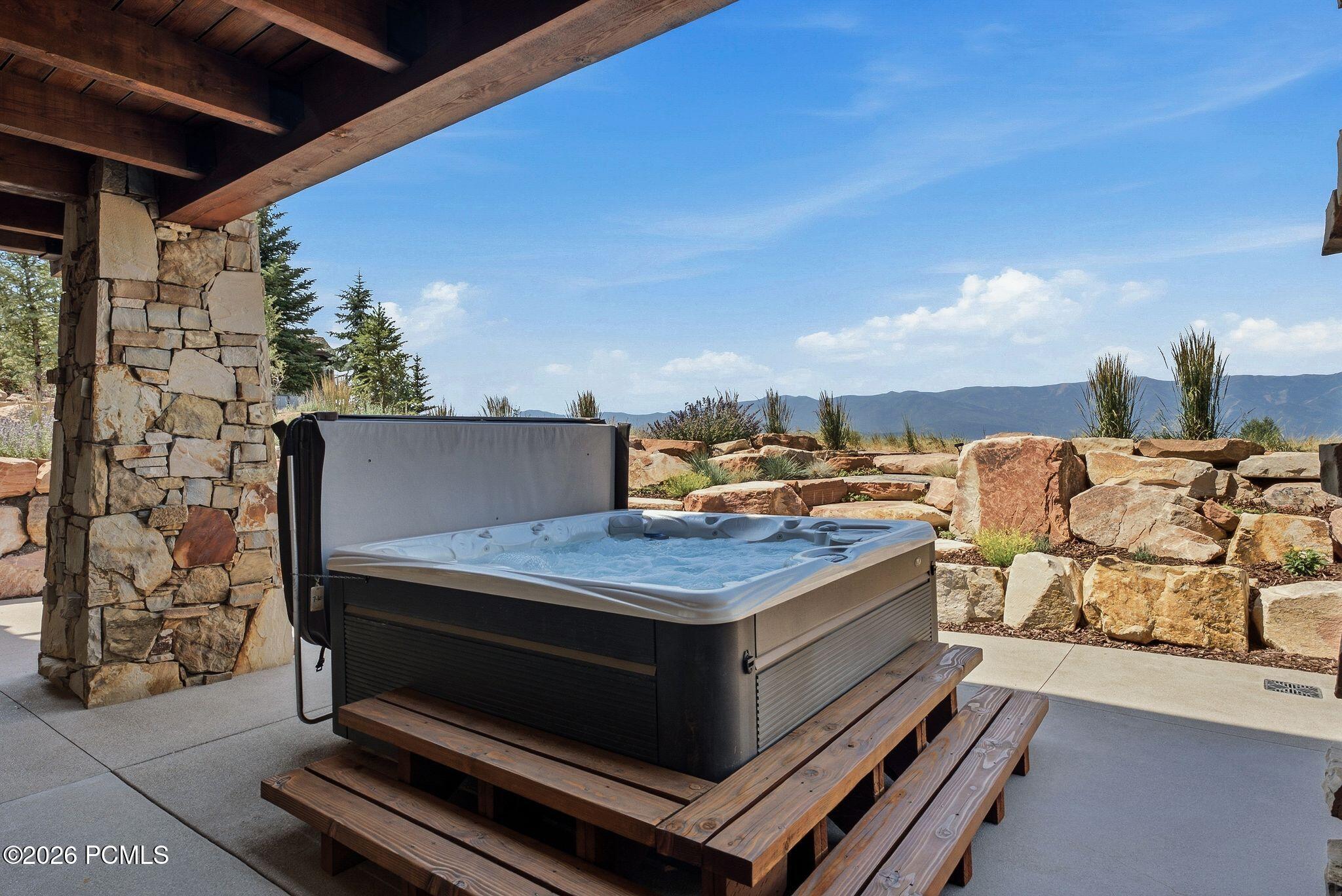 7885 N Rabbit Brush Court