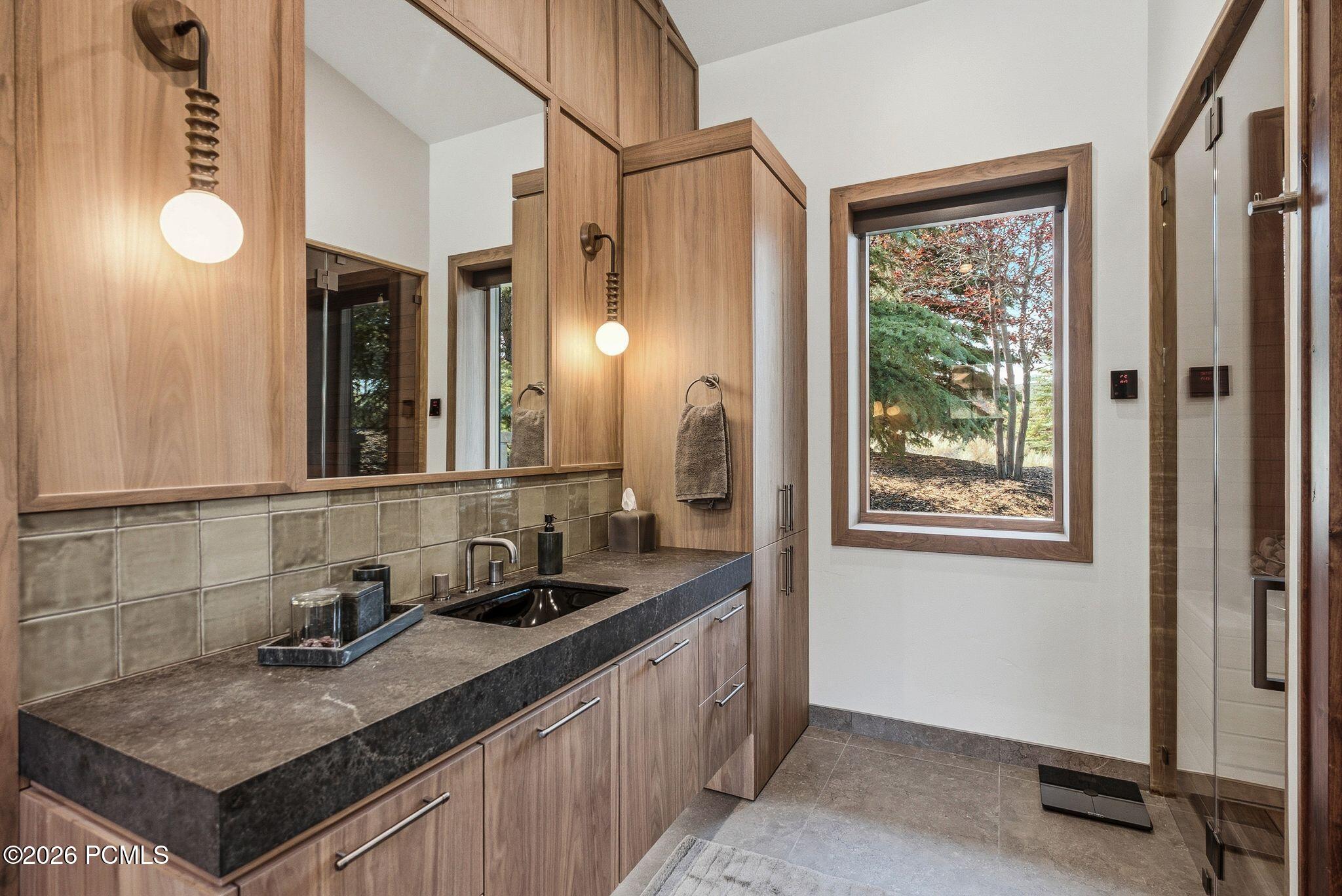7885 N Rabbit Brush Court