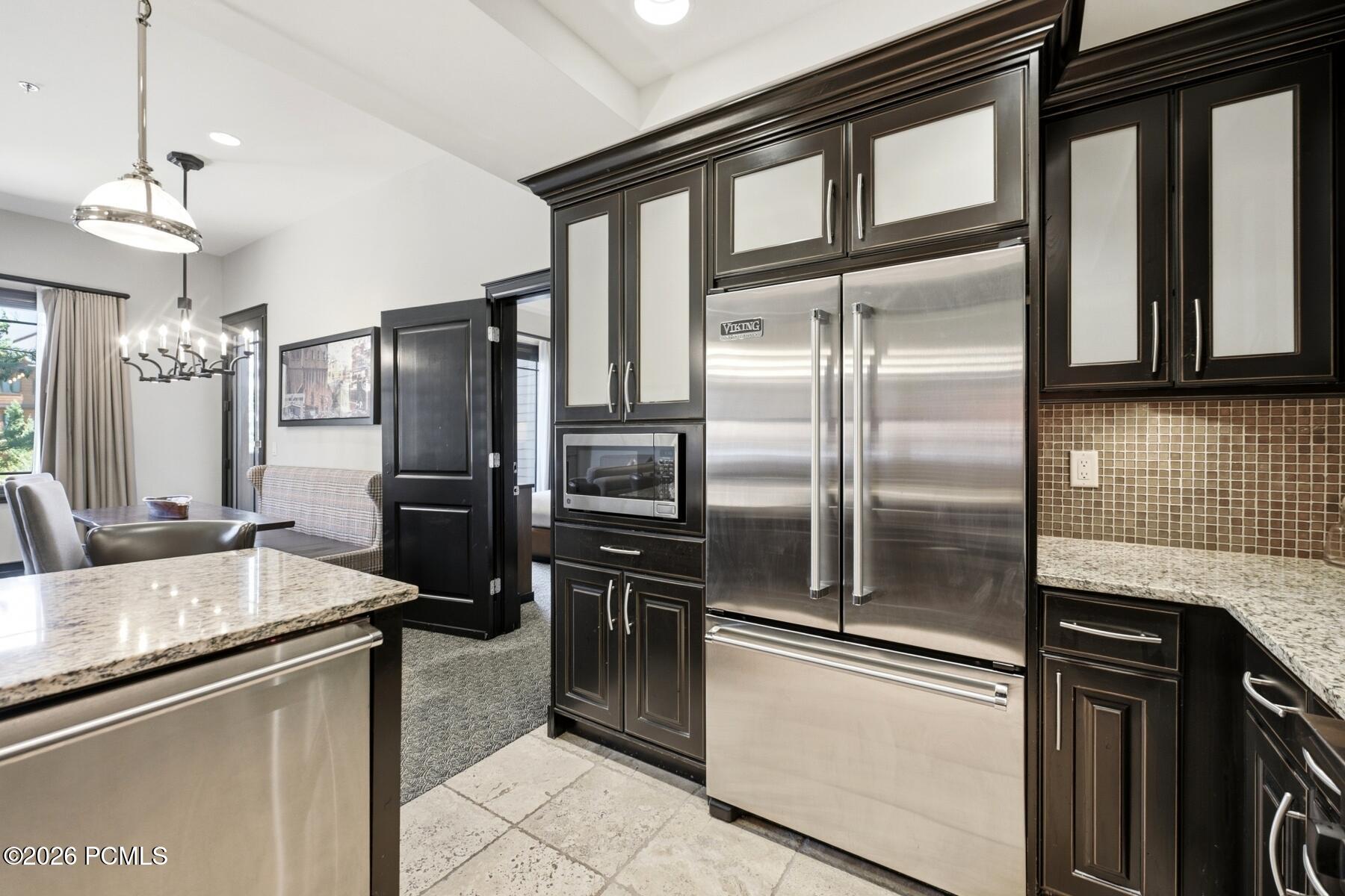 2100 W Frostwood Boulevard 5172