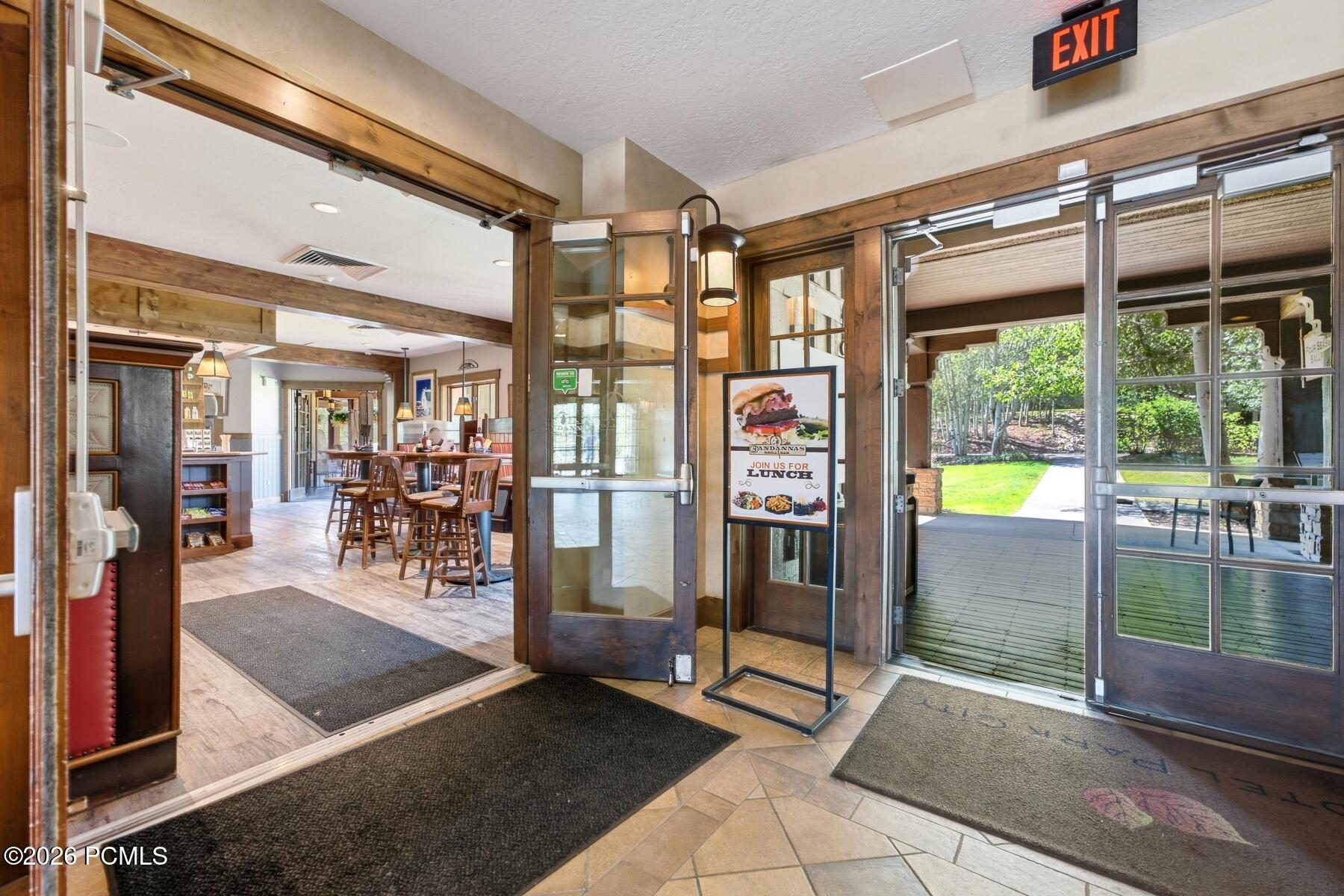 2001 Park Avenue 321