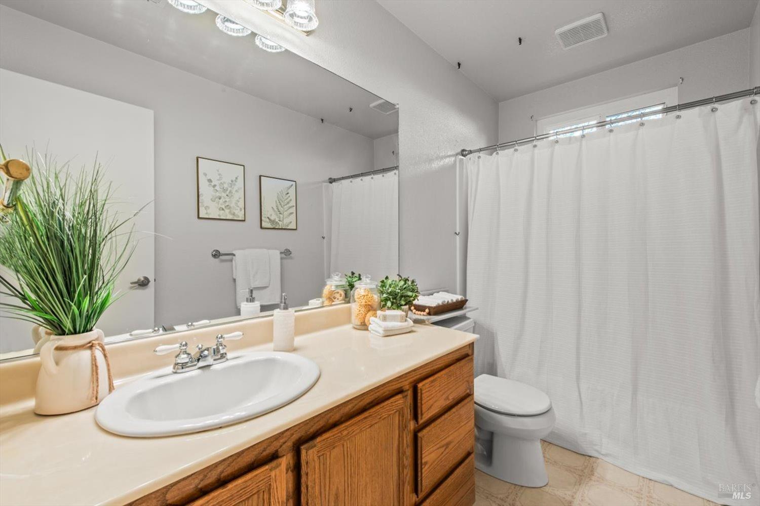 118 White Sands Drive