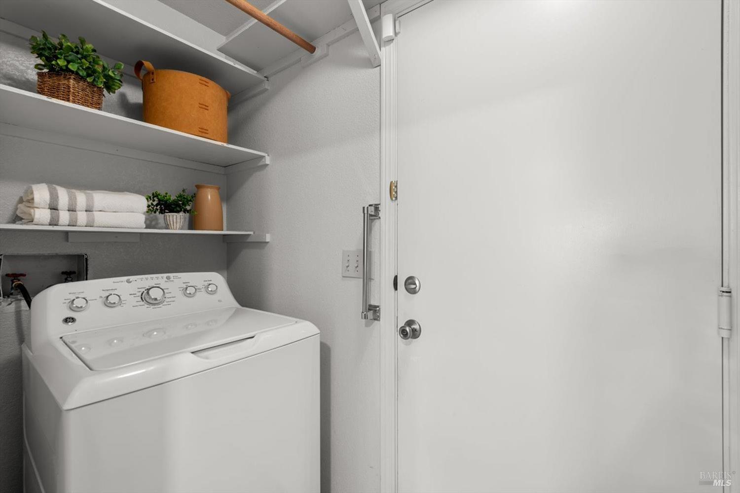 118 White Sands Drive