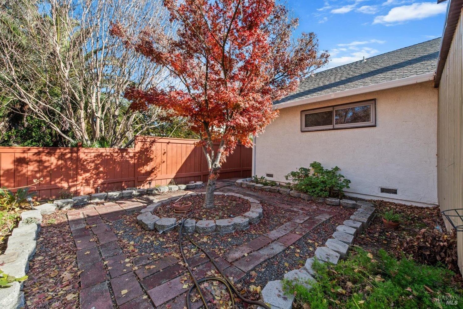 118 White Sands Drive