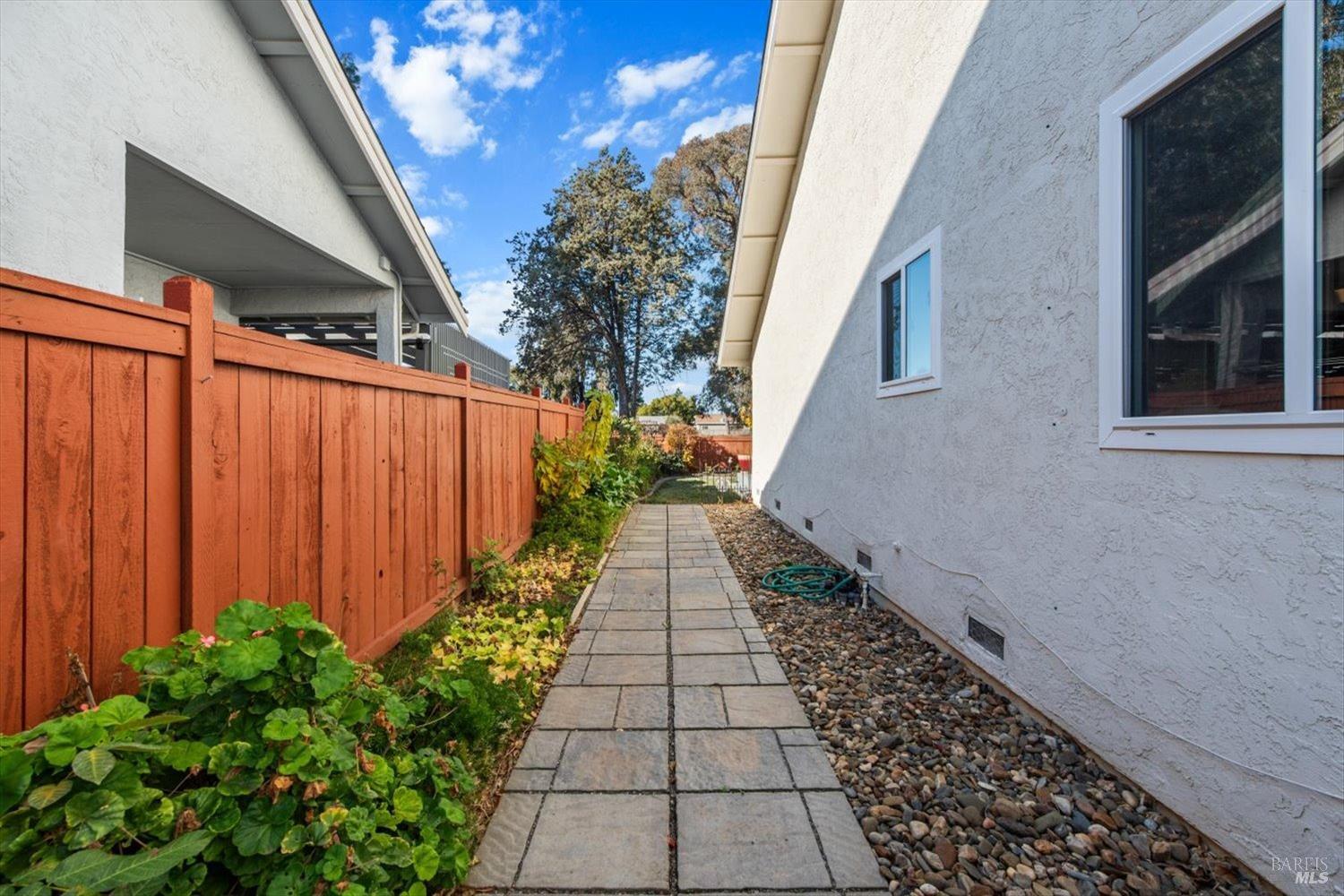 118 White Sands Drive