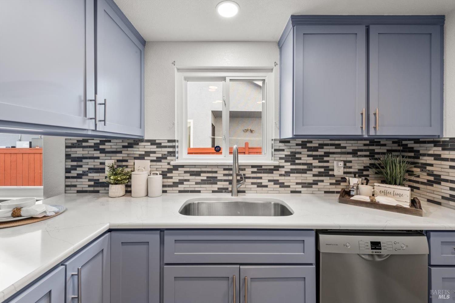 118 White Sands Drive