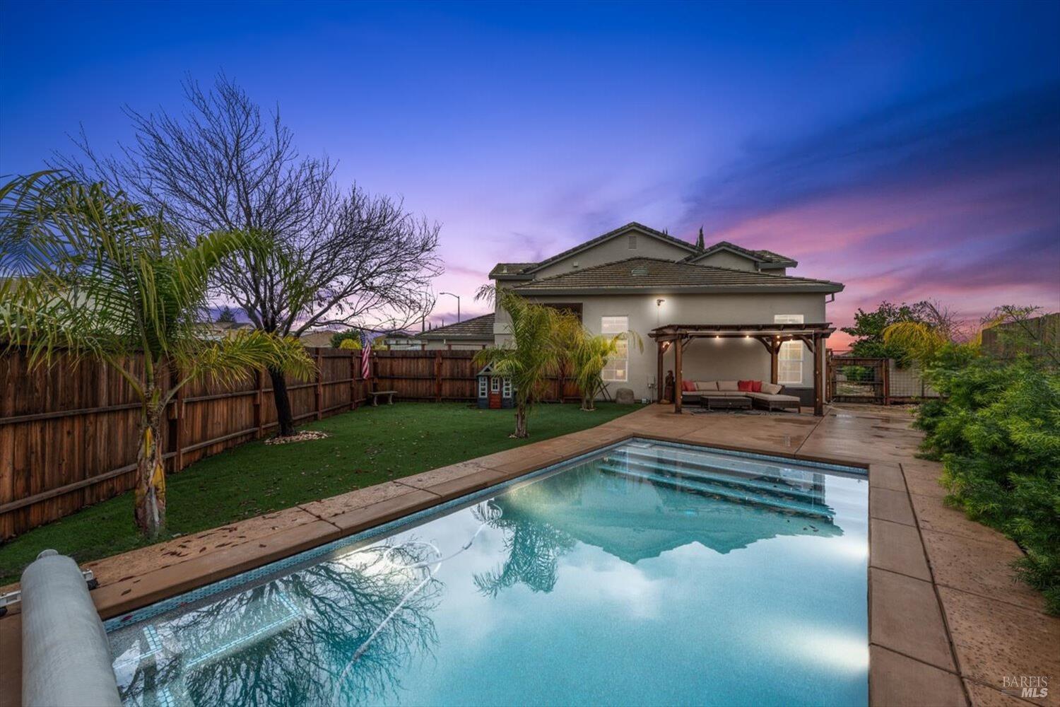 1042 Fountain Grove Dr