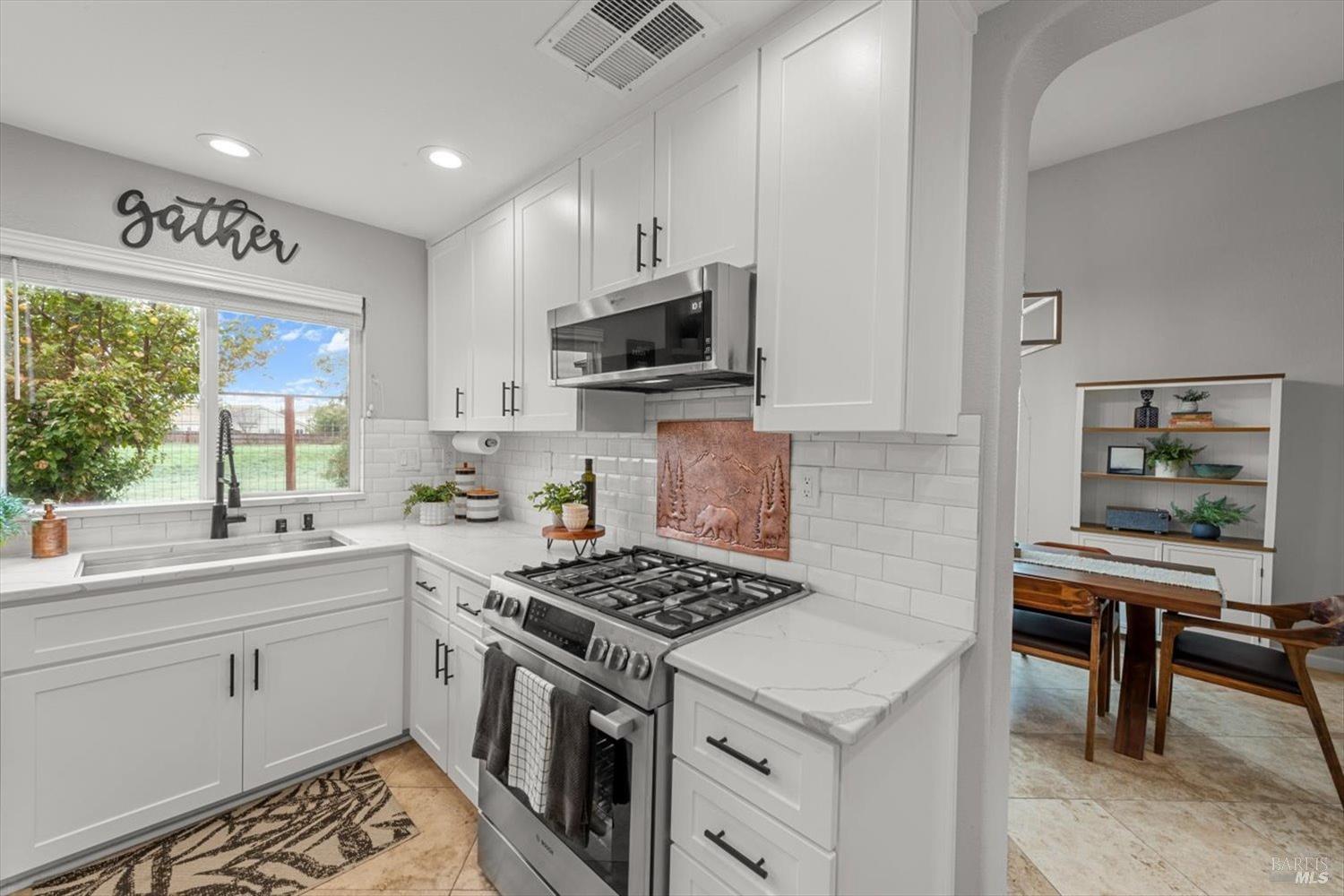 1042 Fountain Grove Dr