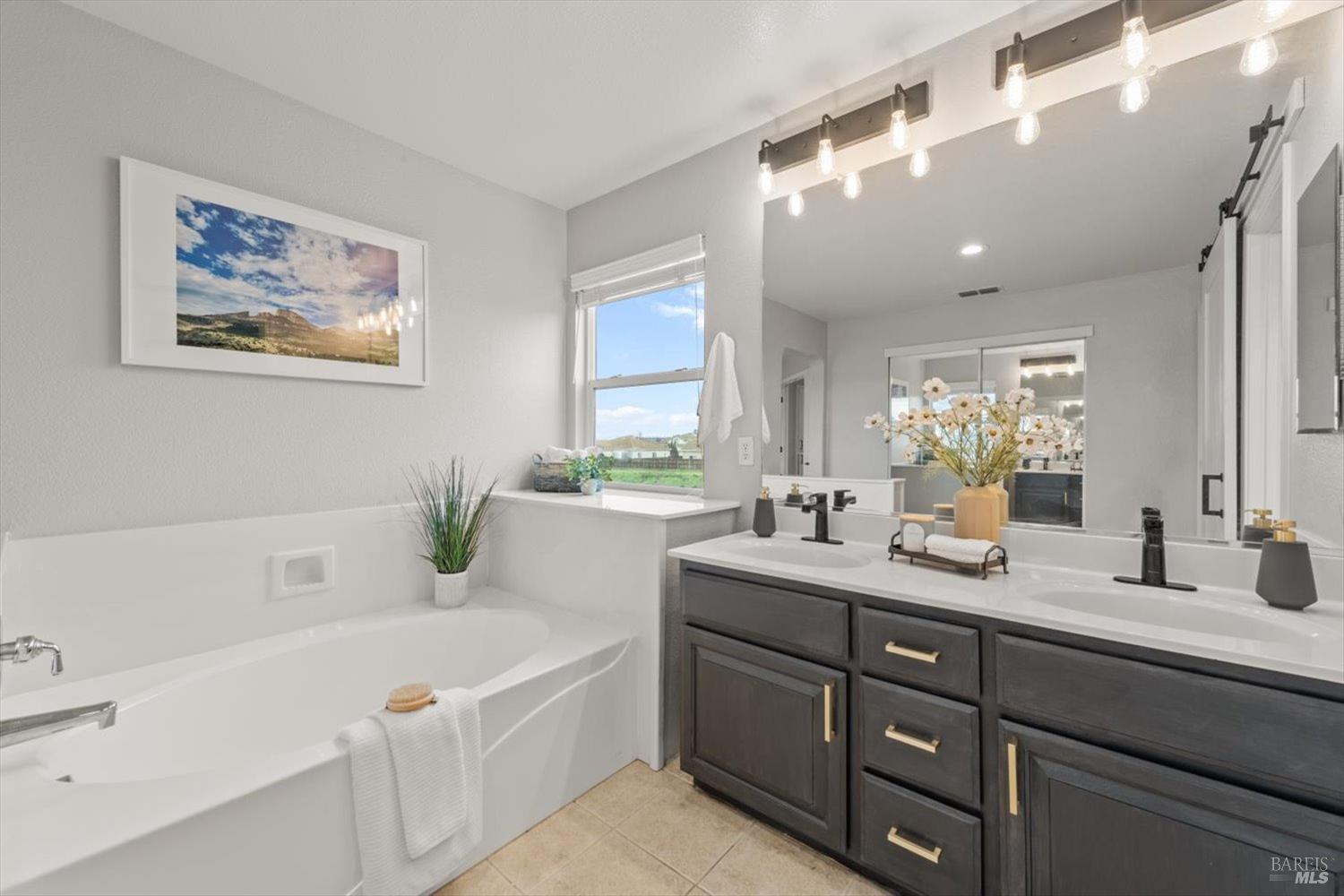 1042 Fountain Grove Dr