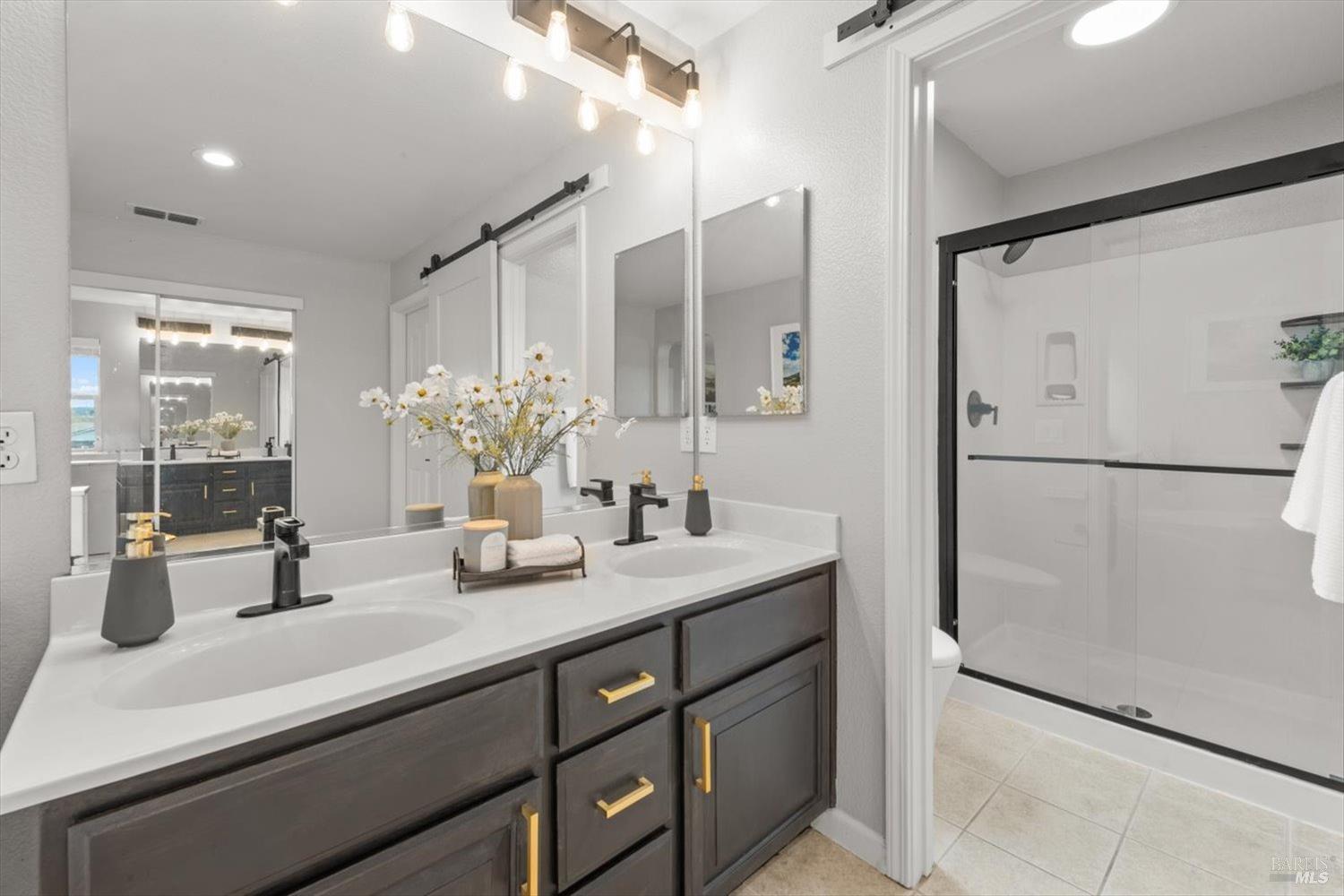 1042 Fountain Grove Dr