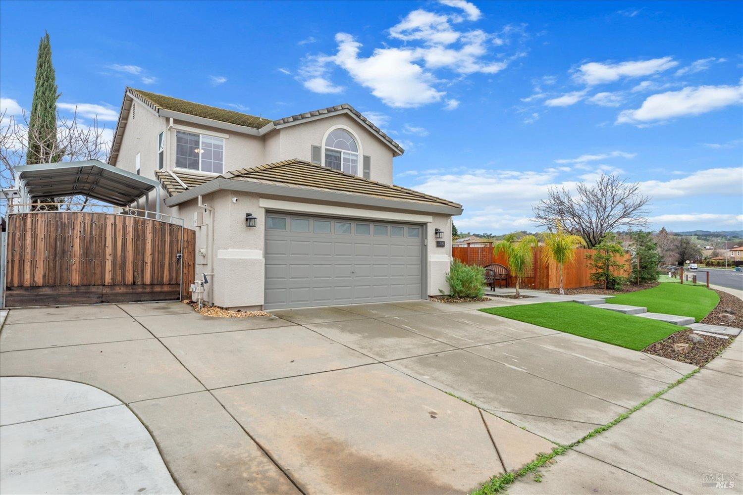 1042 Fountain Grove Dr