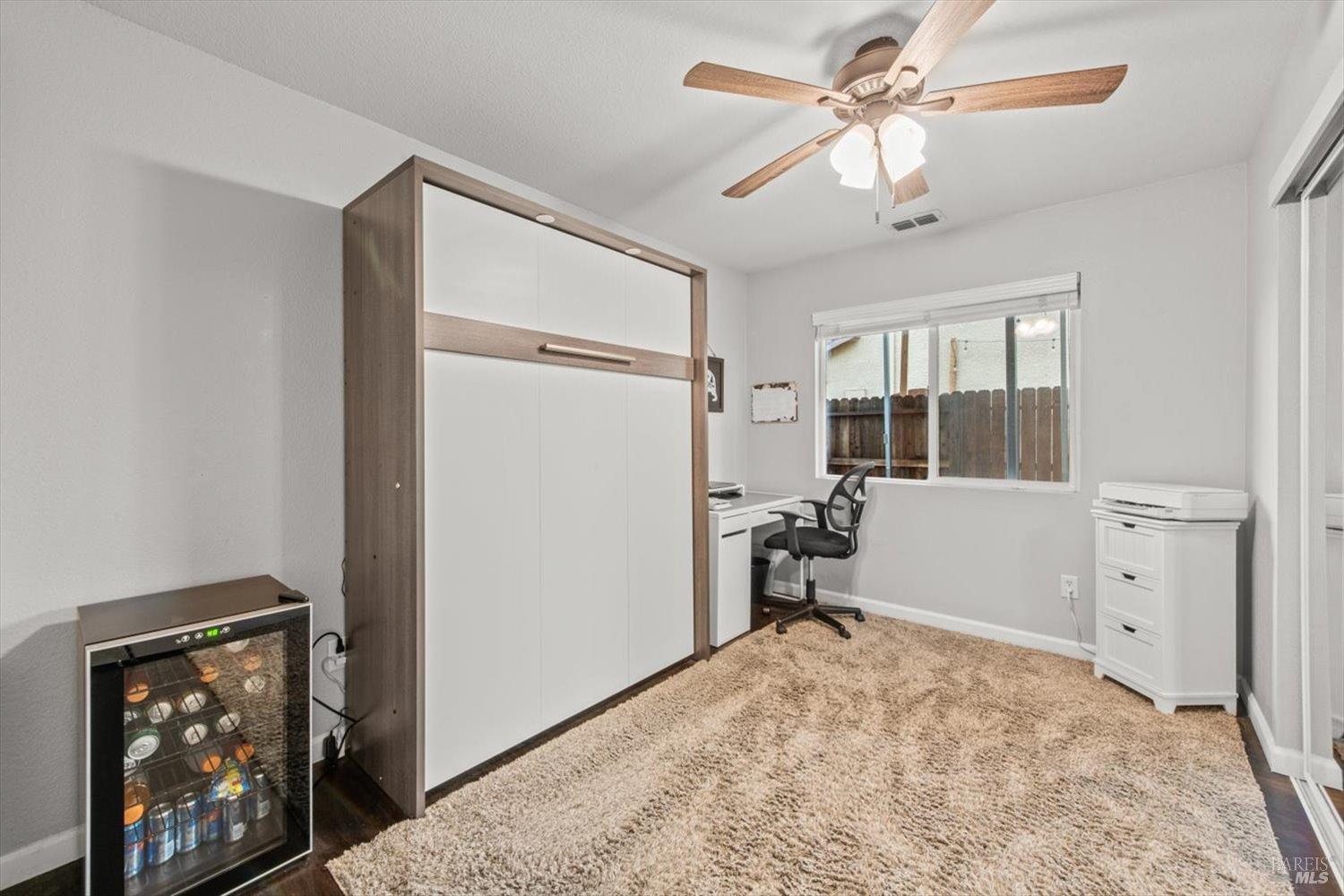 1042 Fountain Grove Dr