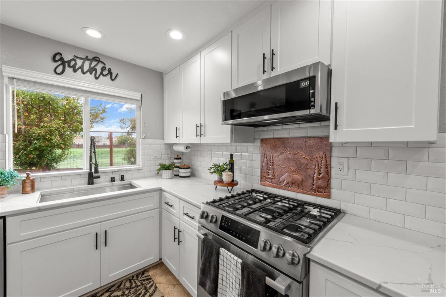 1042 Fountain Grove Dr